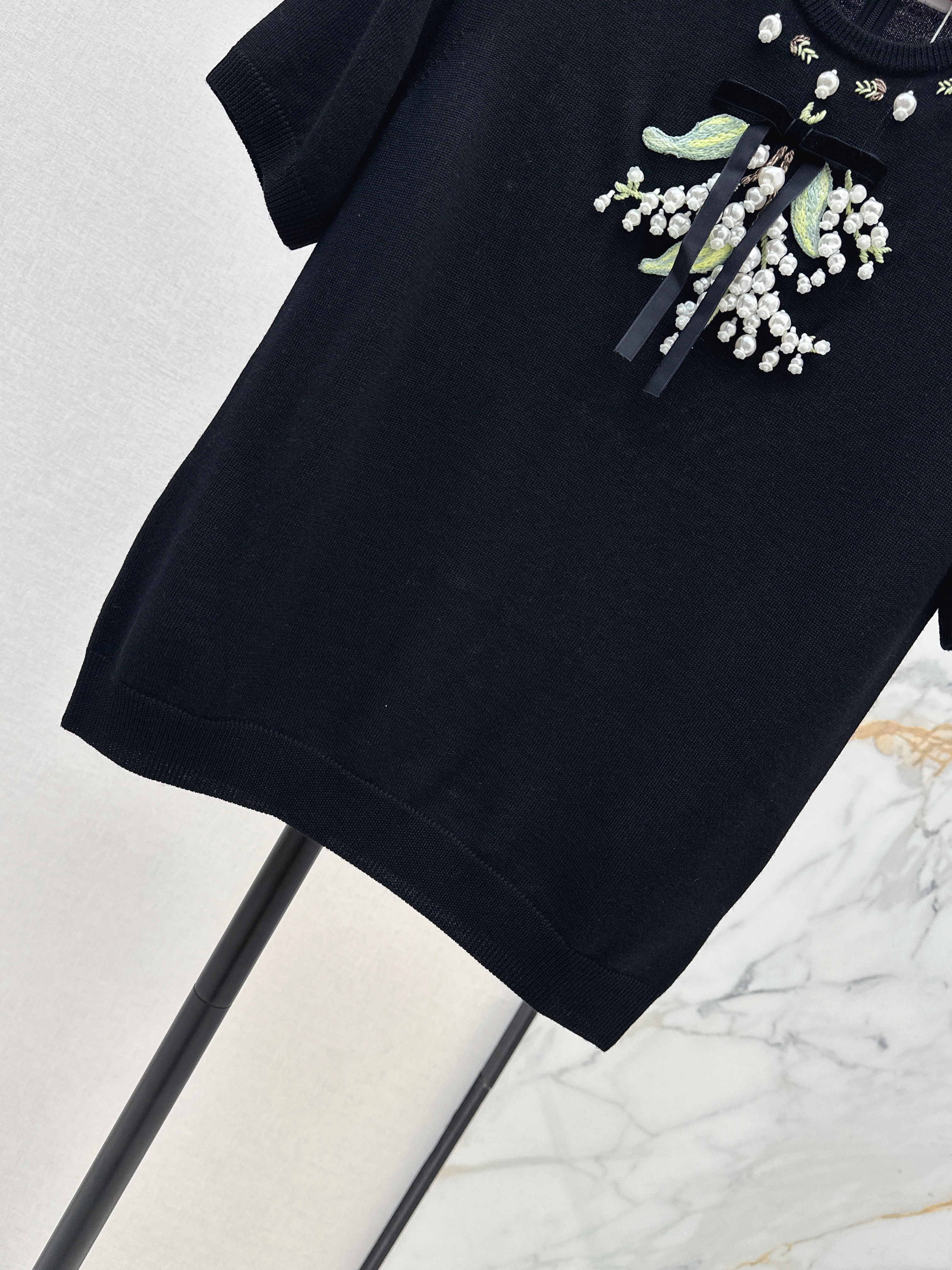 Valen 26ss beading sweater