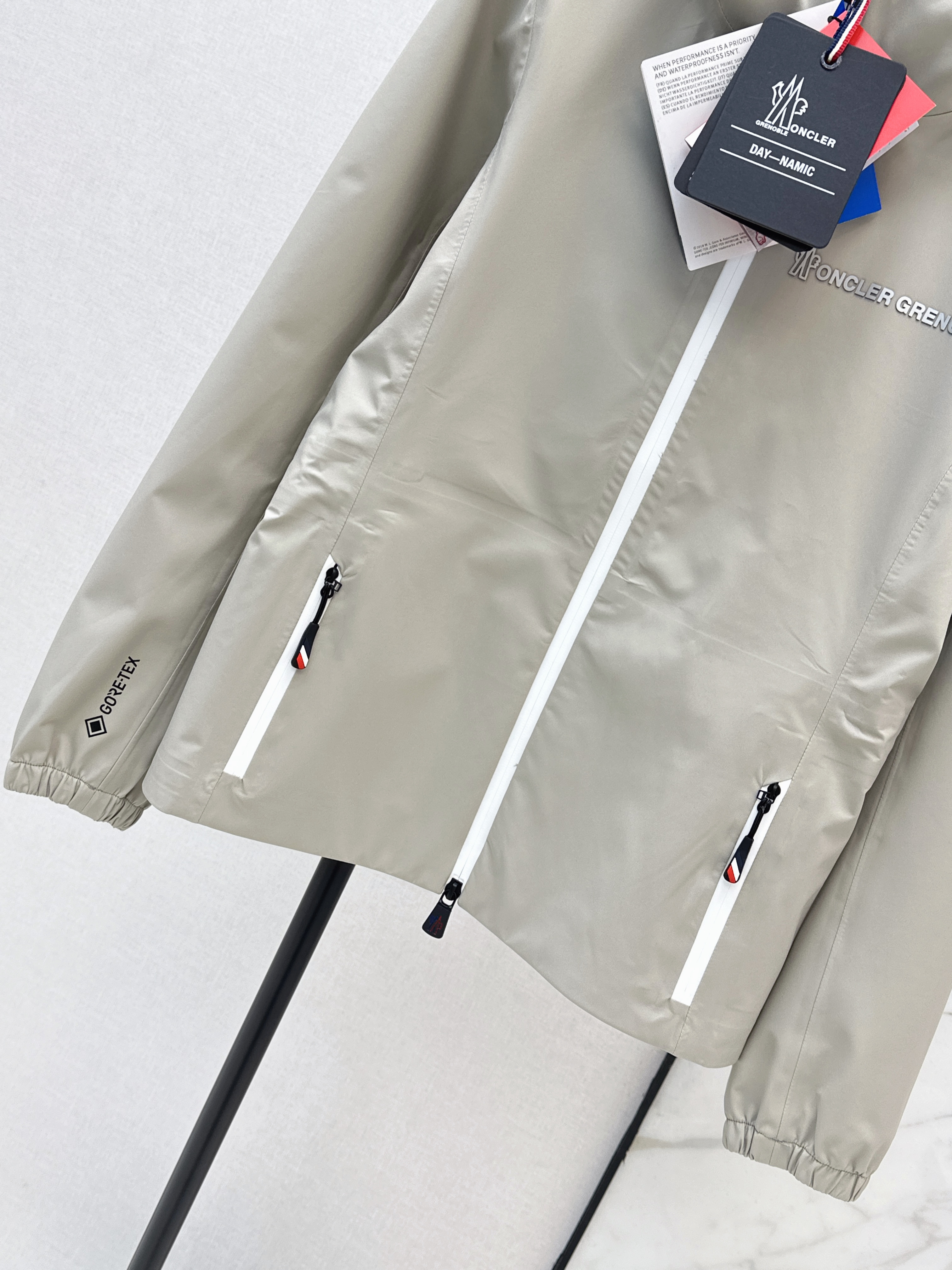 Monc 26ss windbreaker