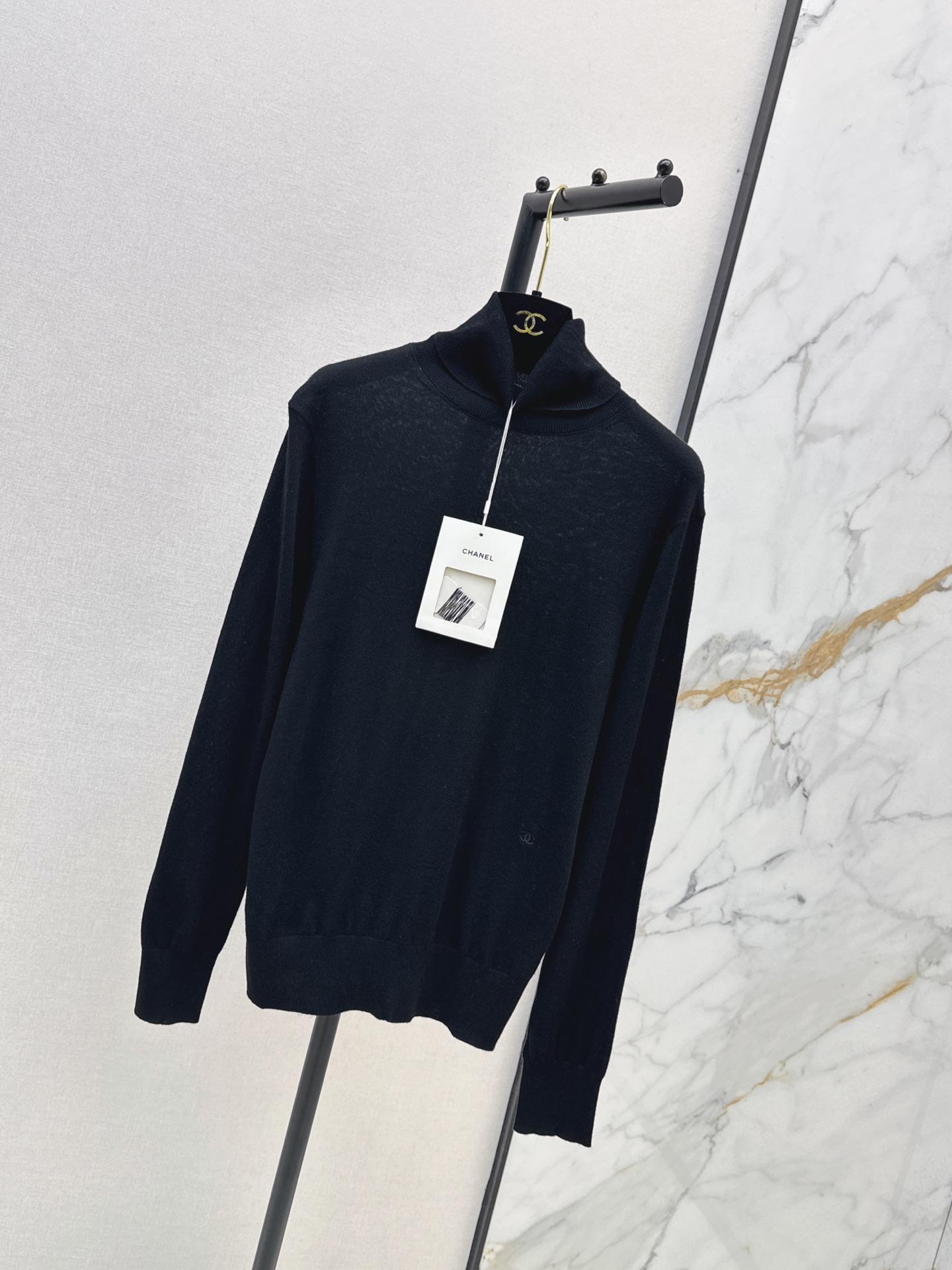 Chan 26ss high neck sweater