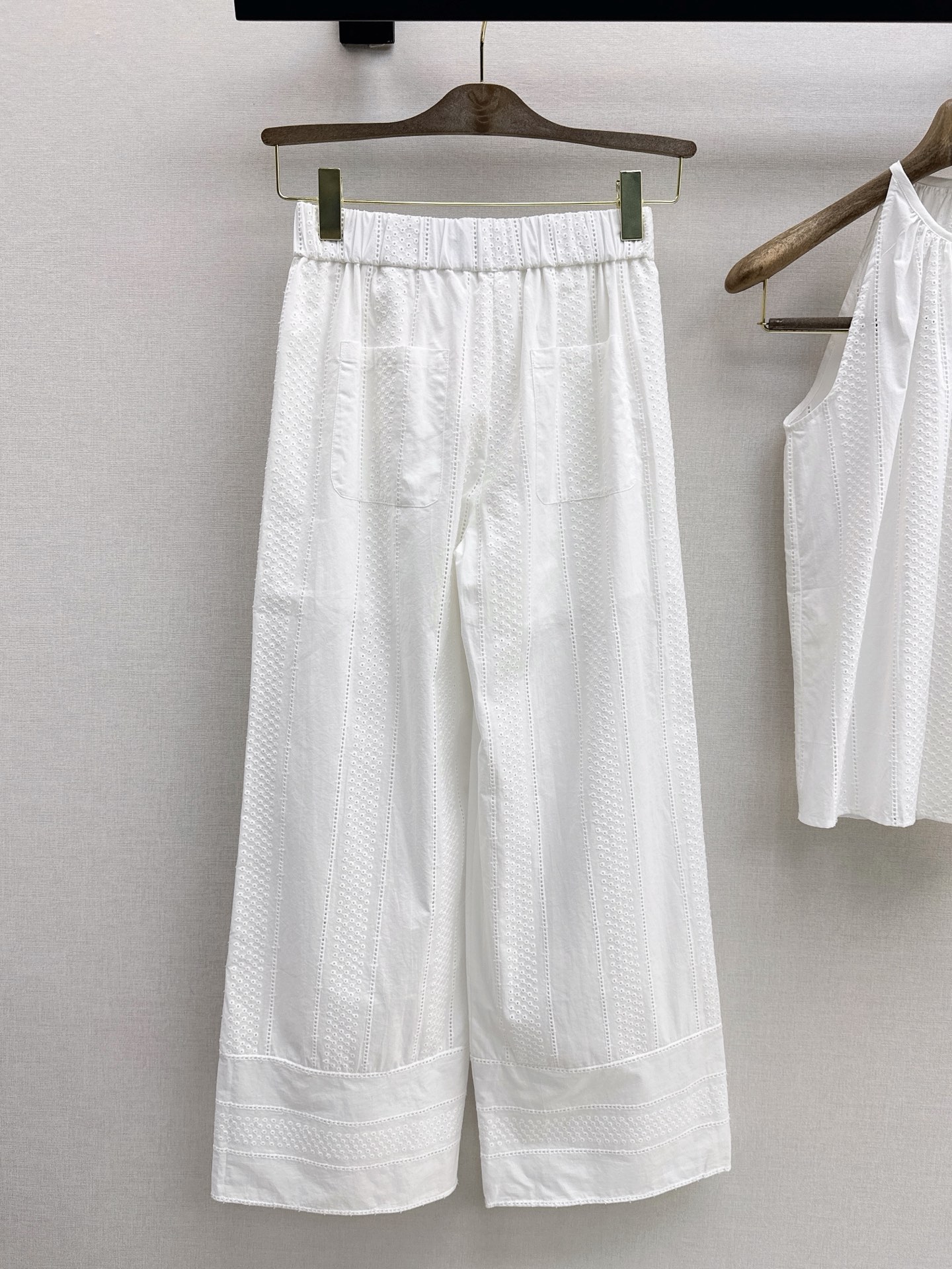 Brun 26ss sleeveless A-line top pants set