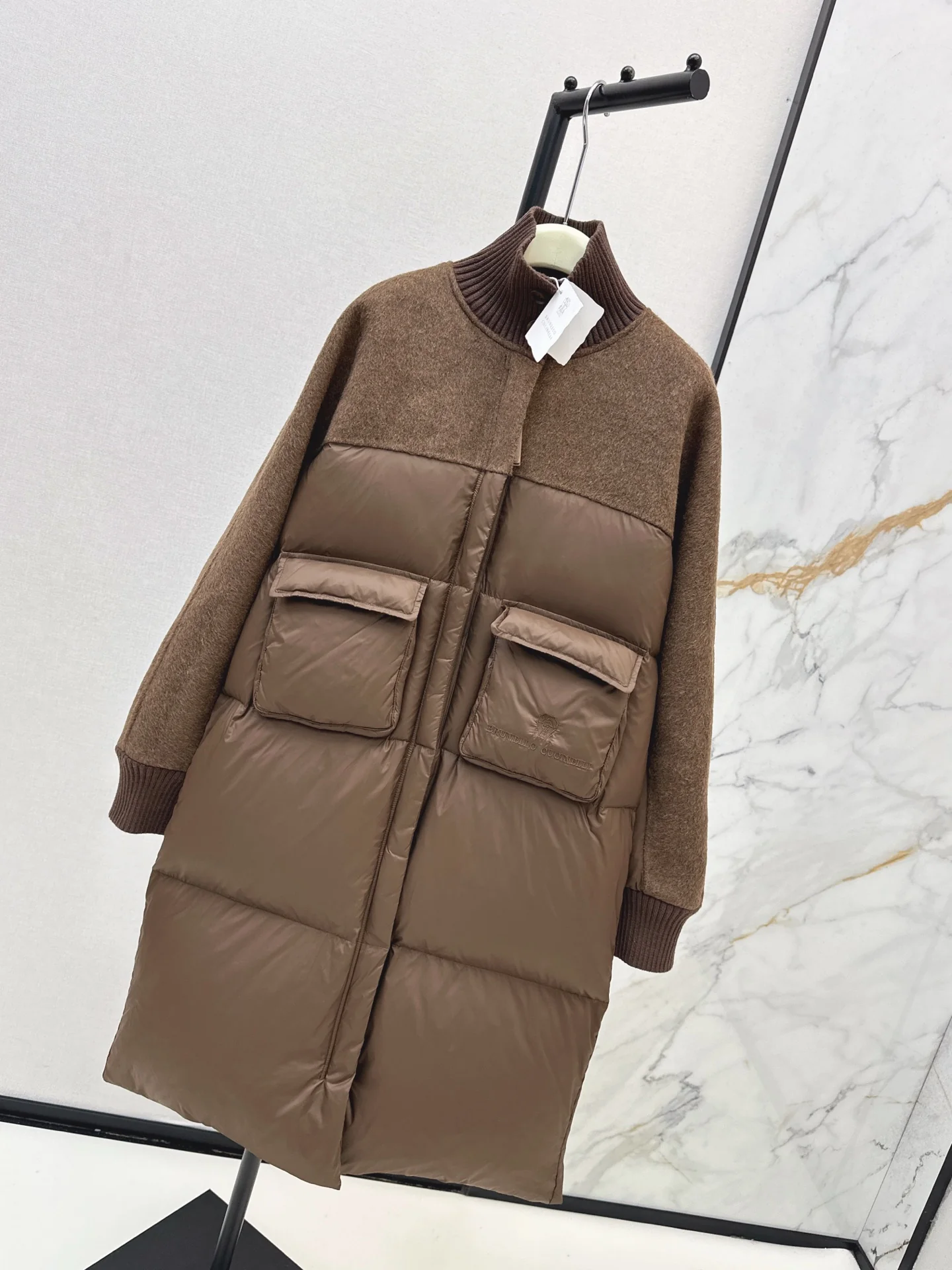 Brun 25fw down jacket