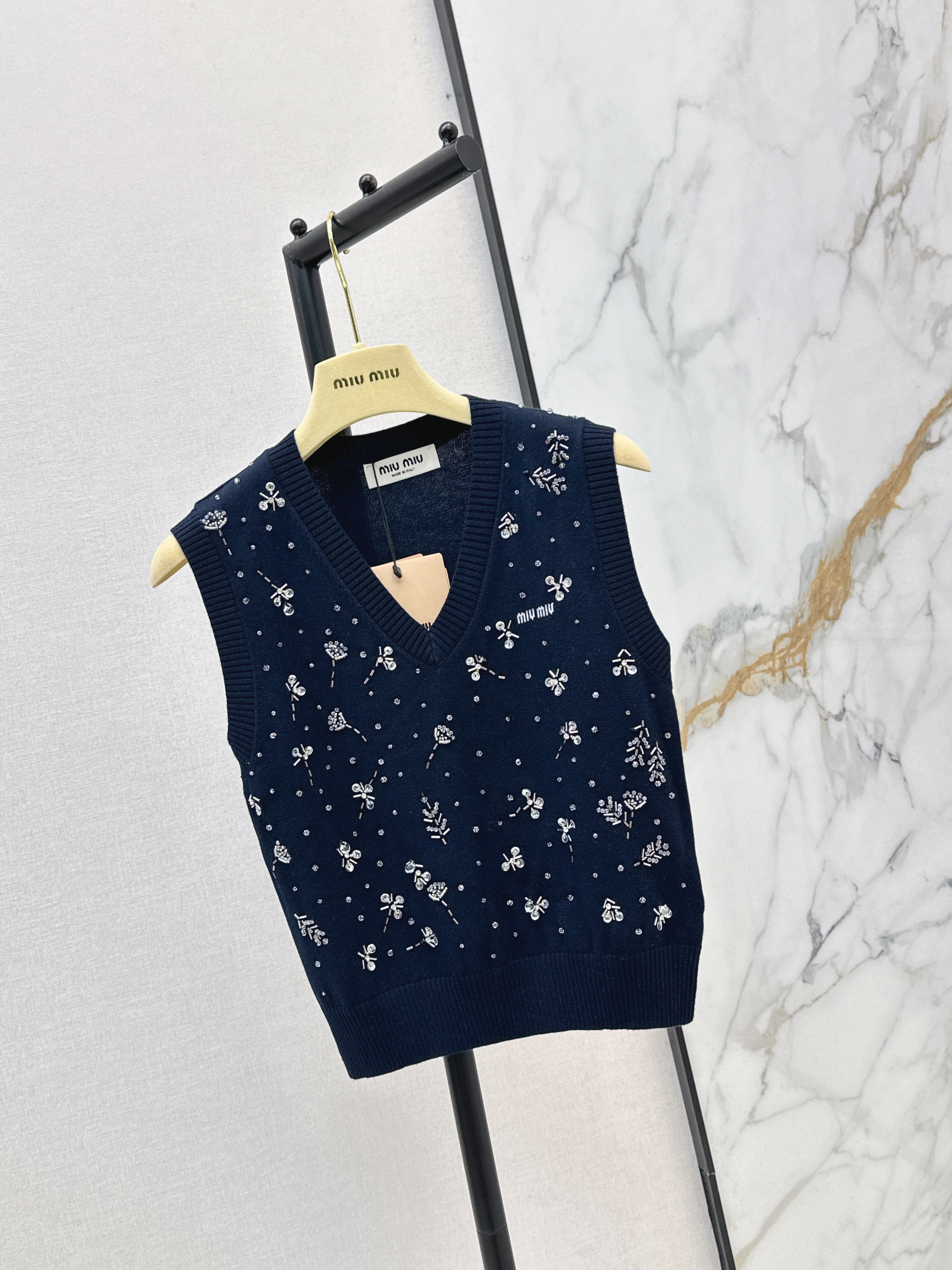 Miu 26ss beading knit vest