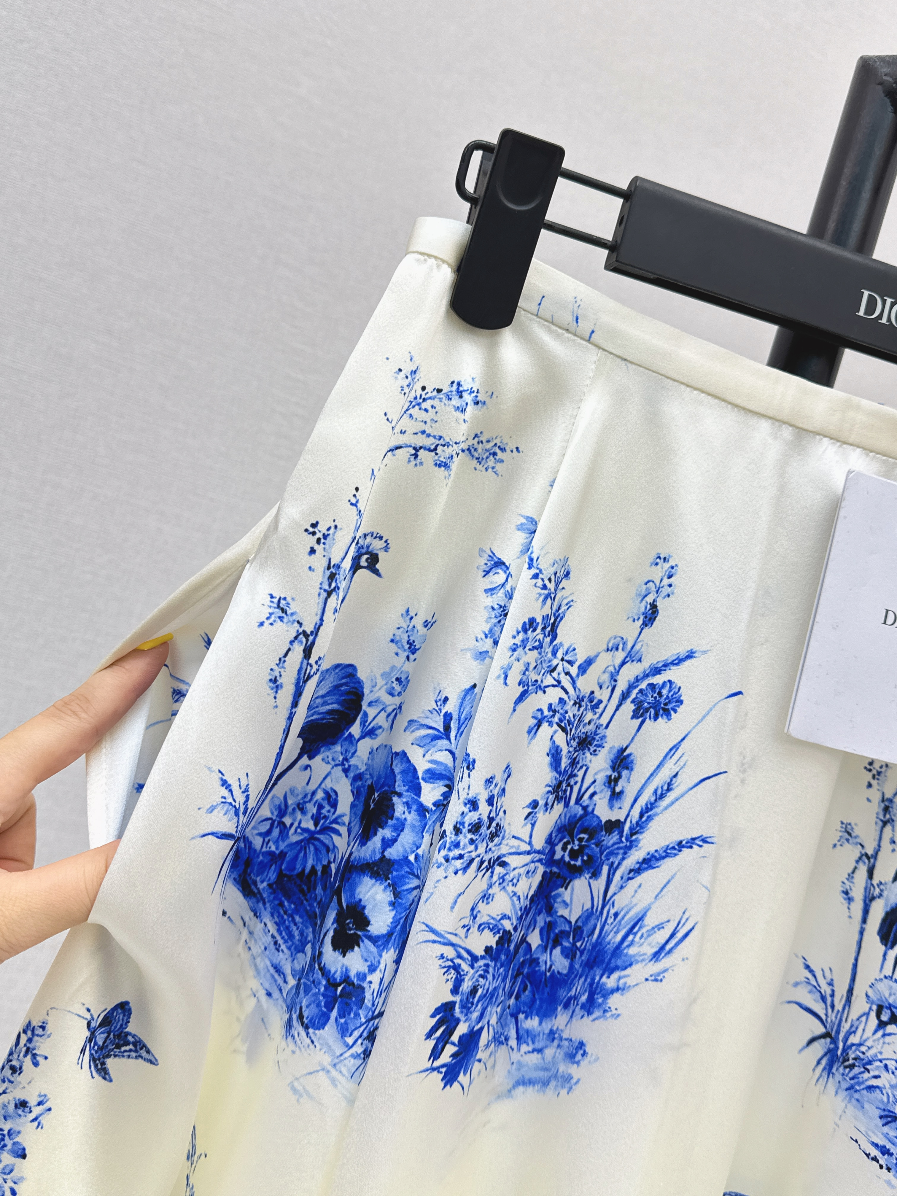 CD 26ss print silk skirt