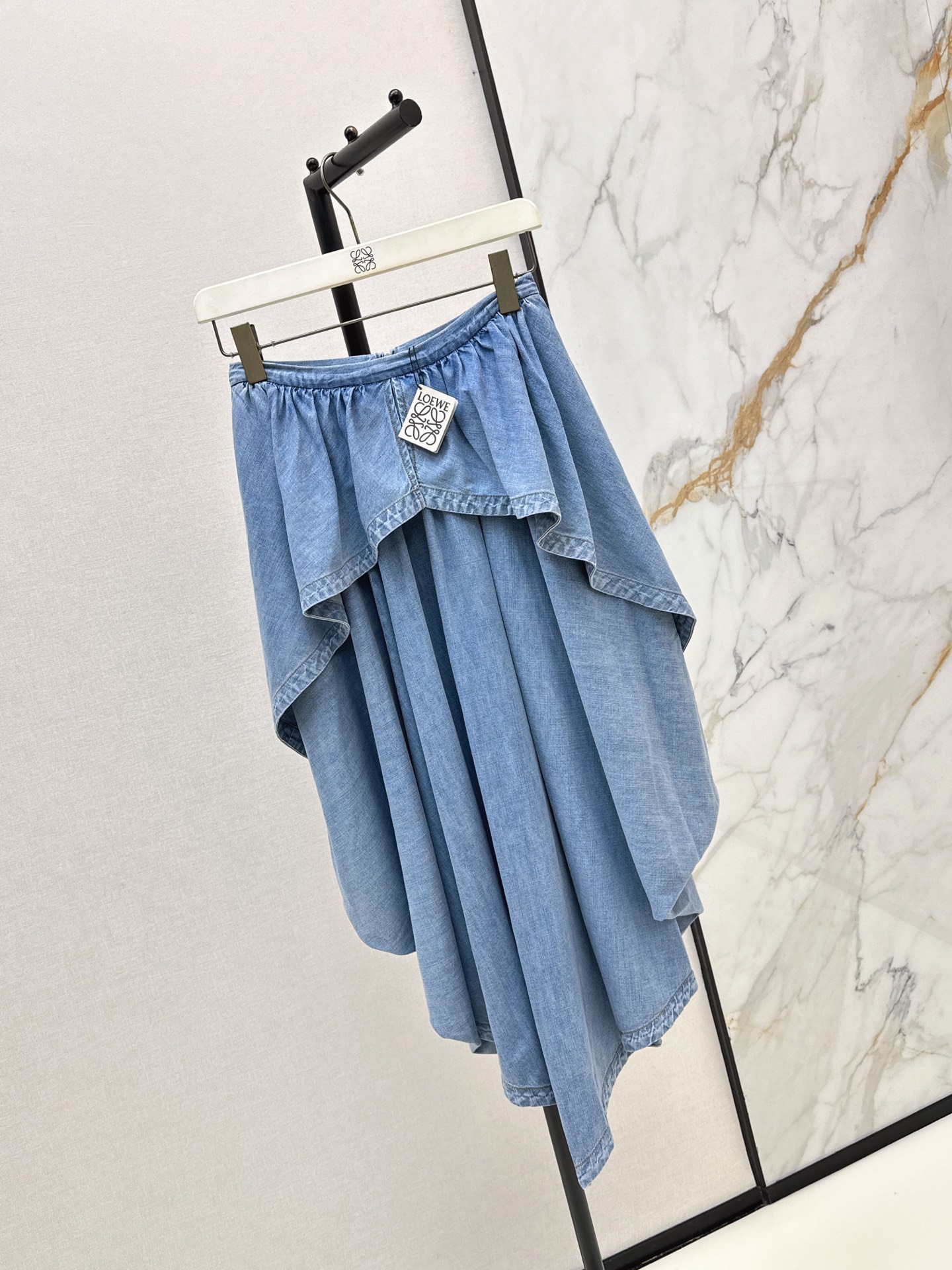 Loe 26ss asymmetrical ruffle denim skirt