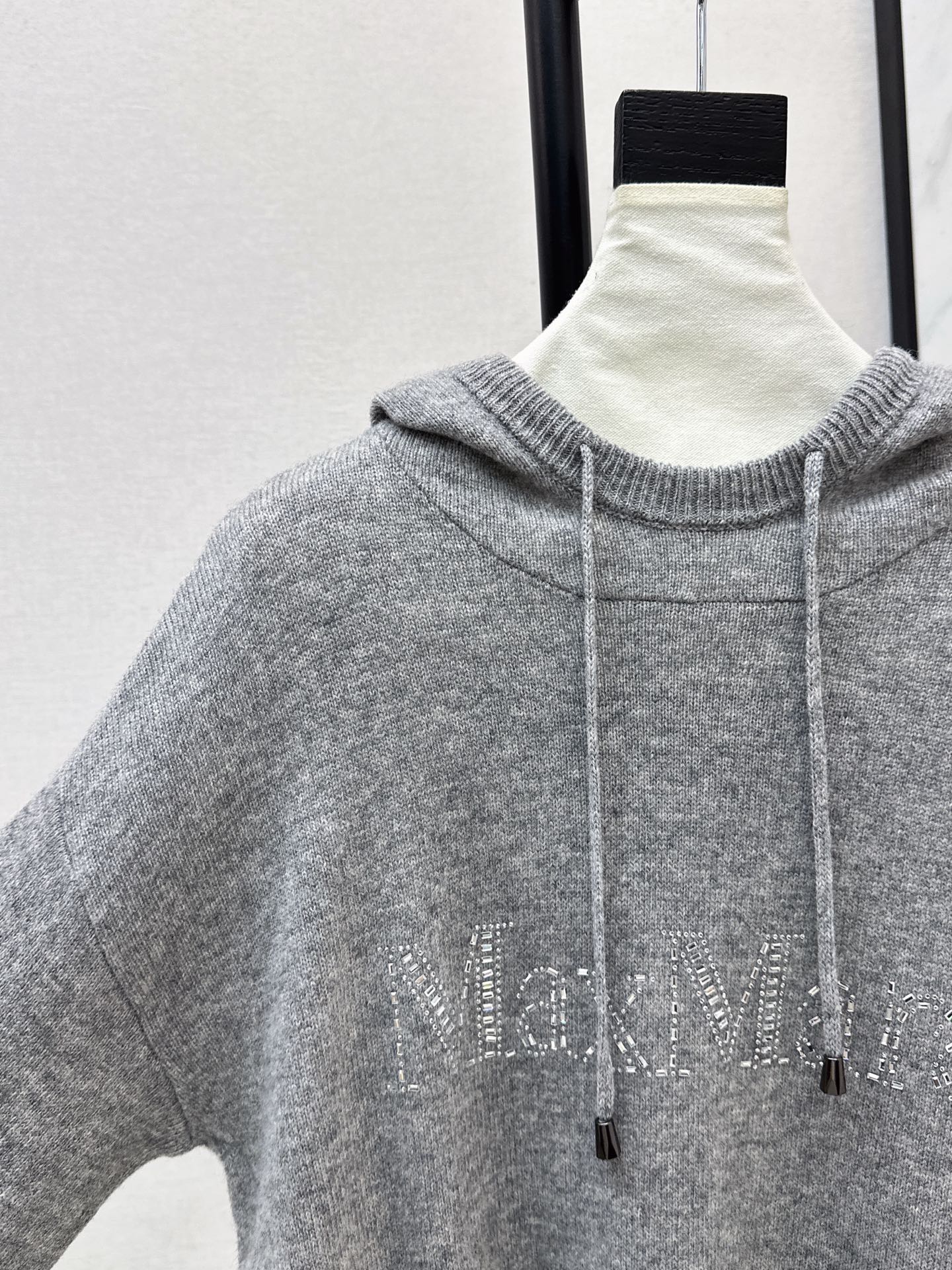Max 26ss rhinestone hooded sweater
