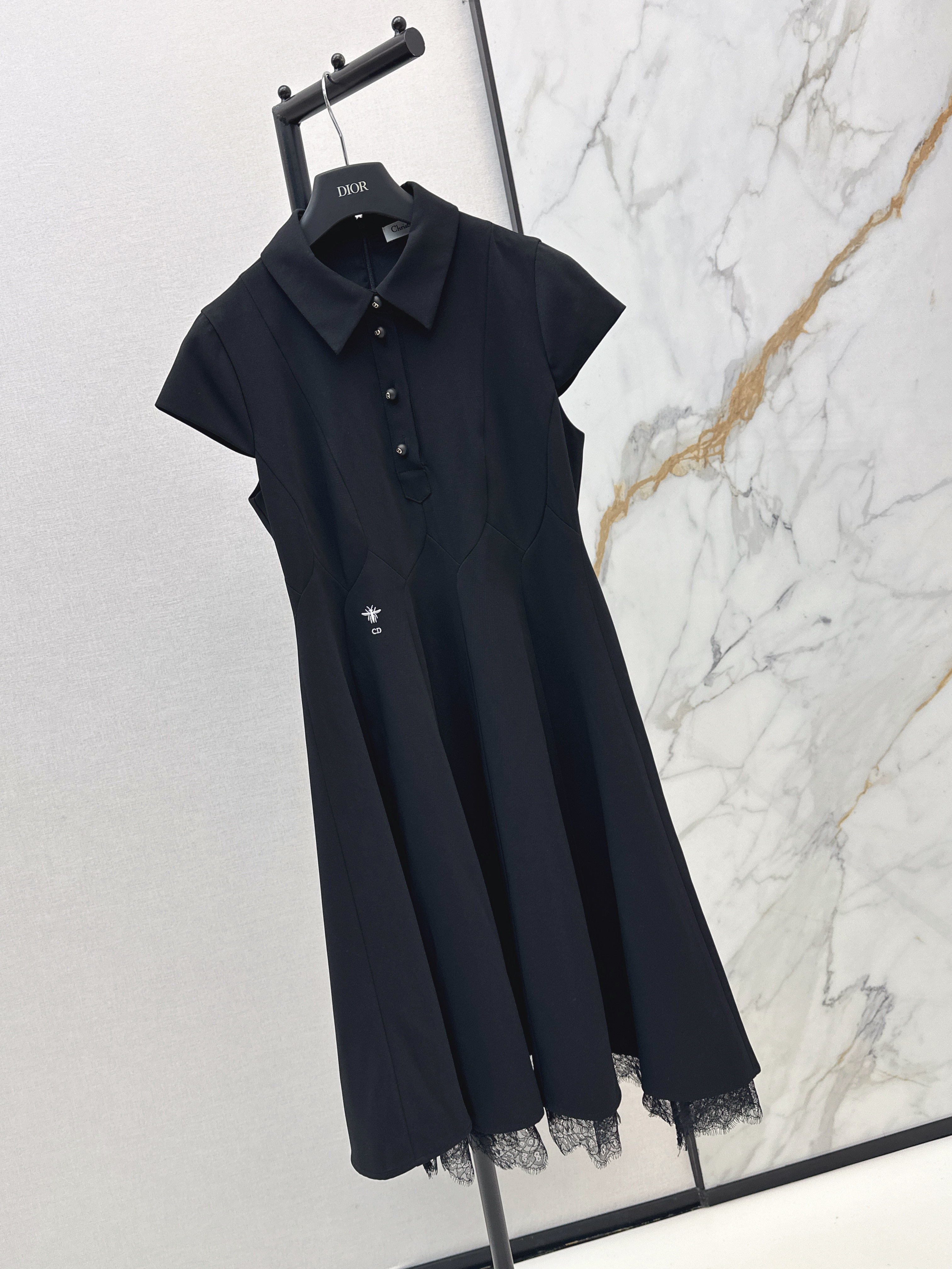 CD 26ss contract lace dress