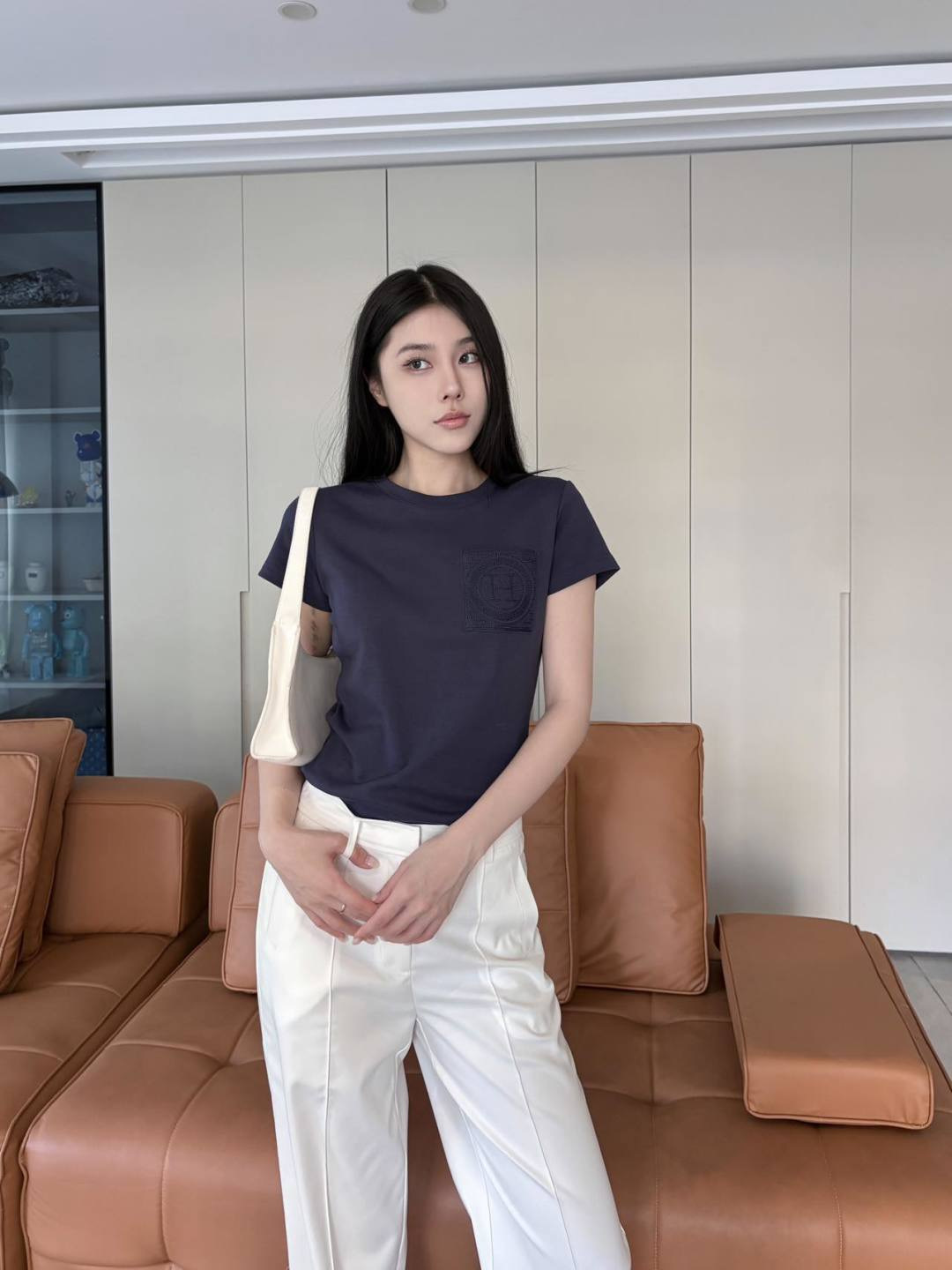 Her 26ss t-shirt