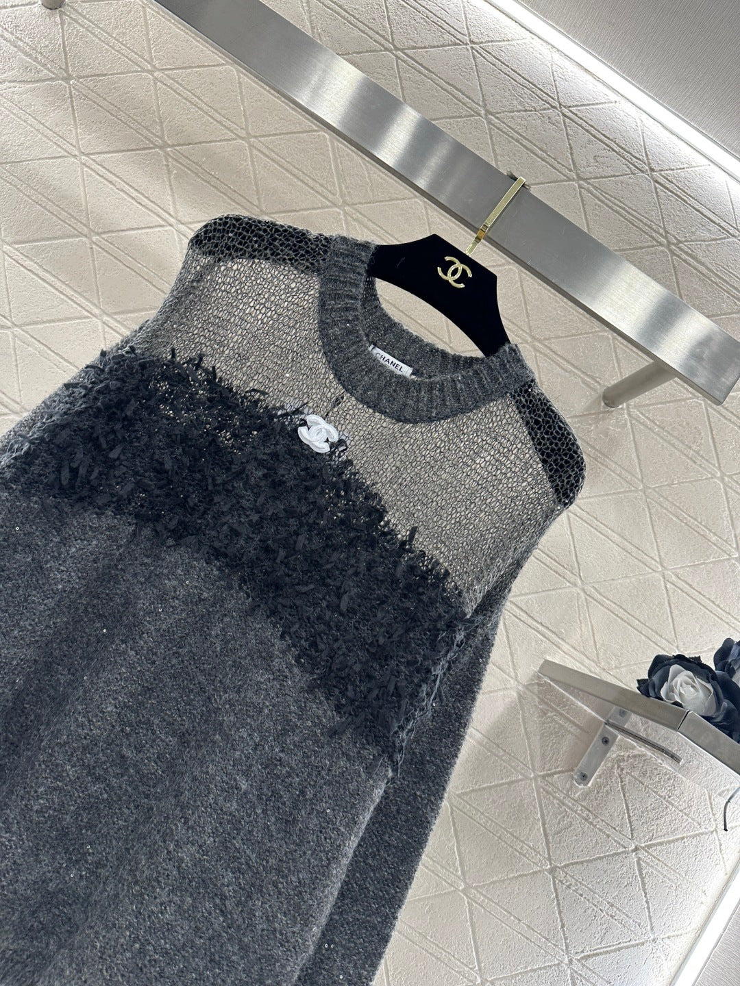 Chan 26ss hollow contract sweater