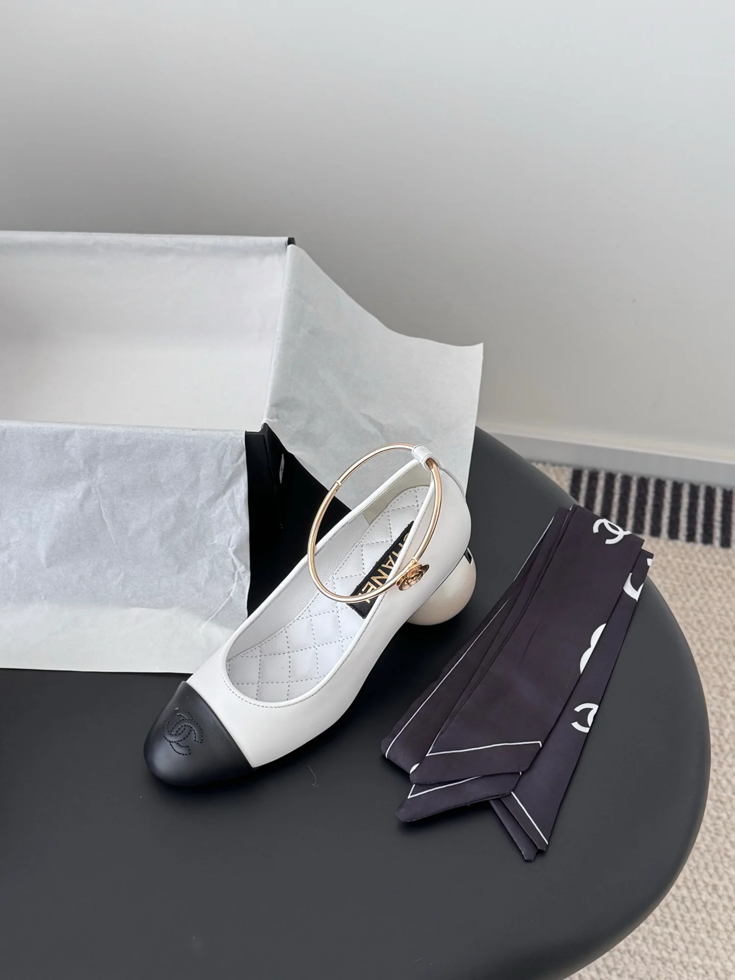 Chan 25fw chunky heels
