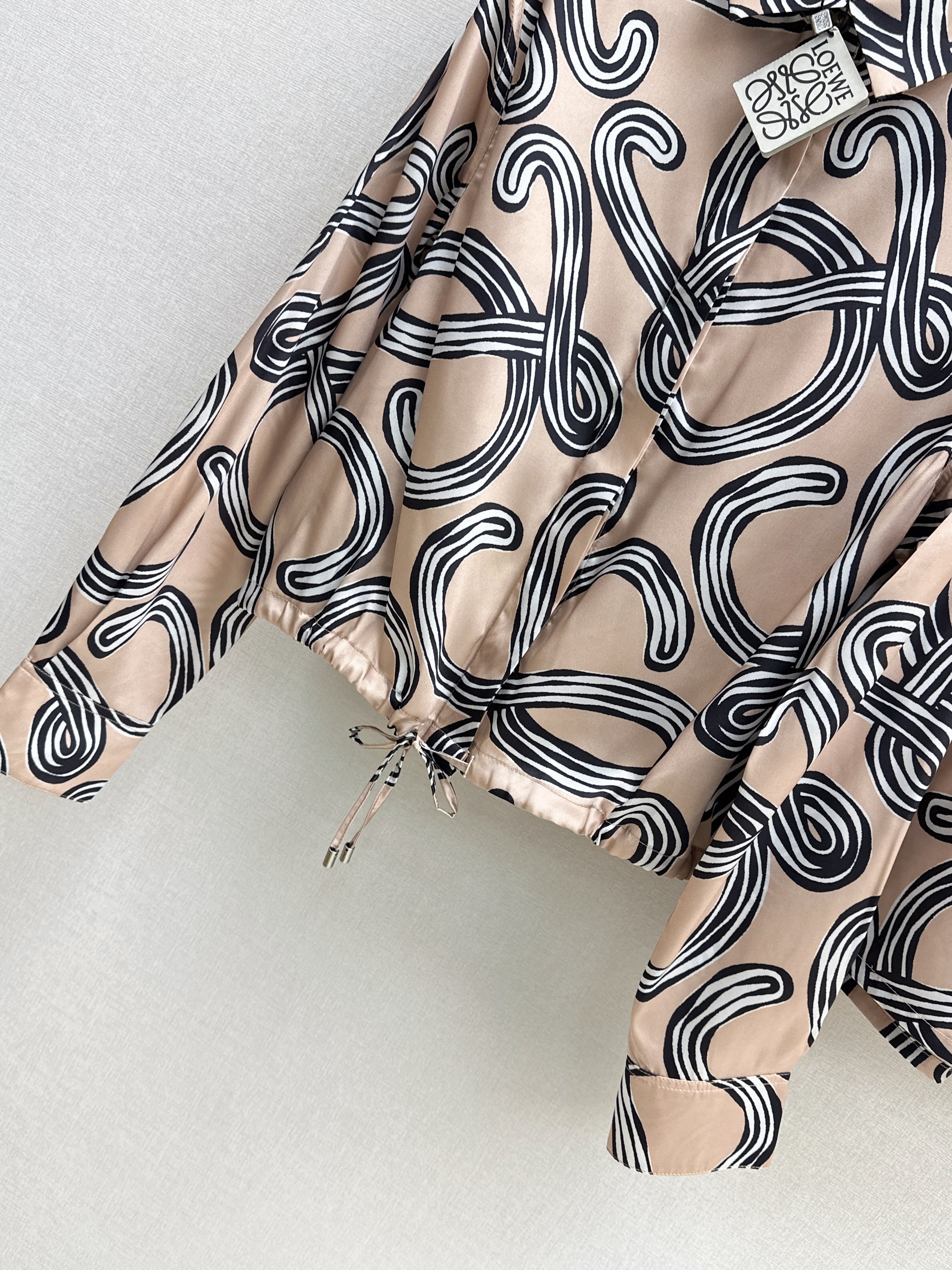 Loe 26ss print shirt shot set