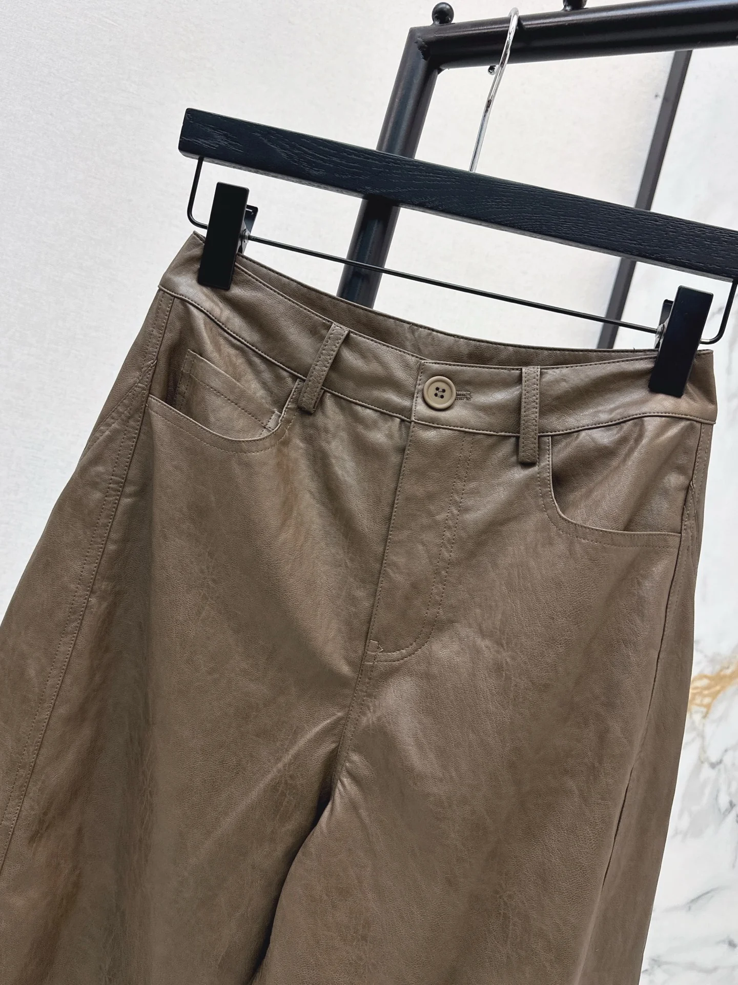 Row 25fw leather pants