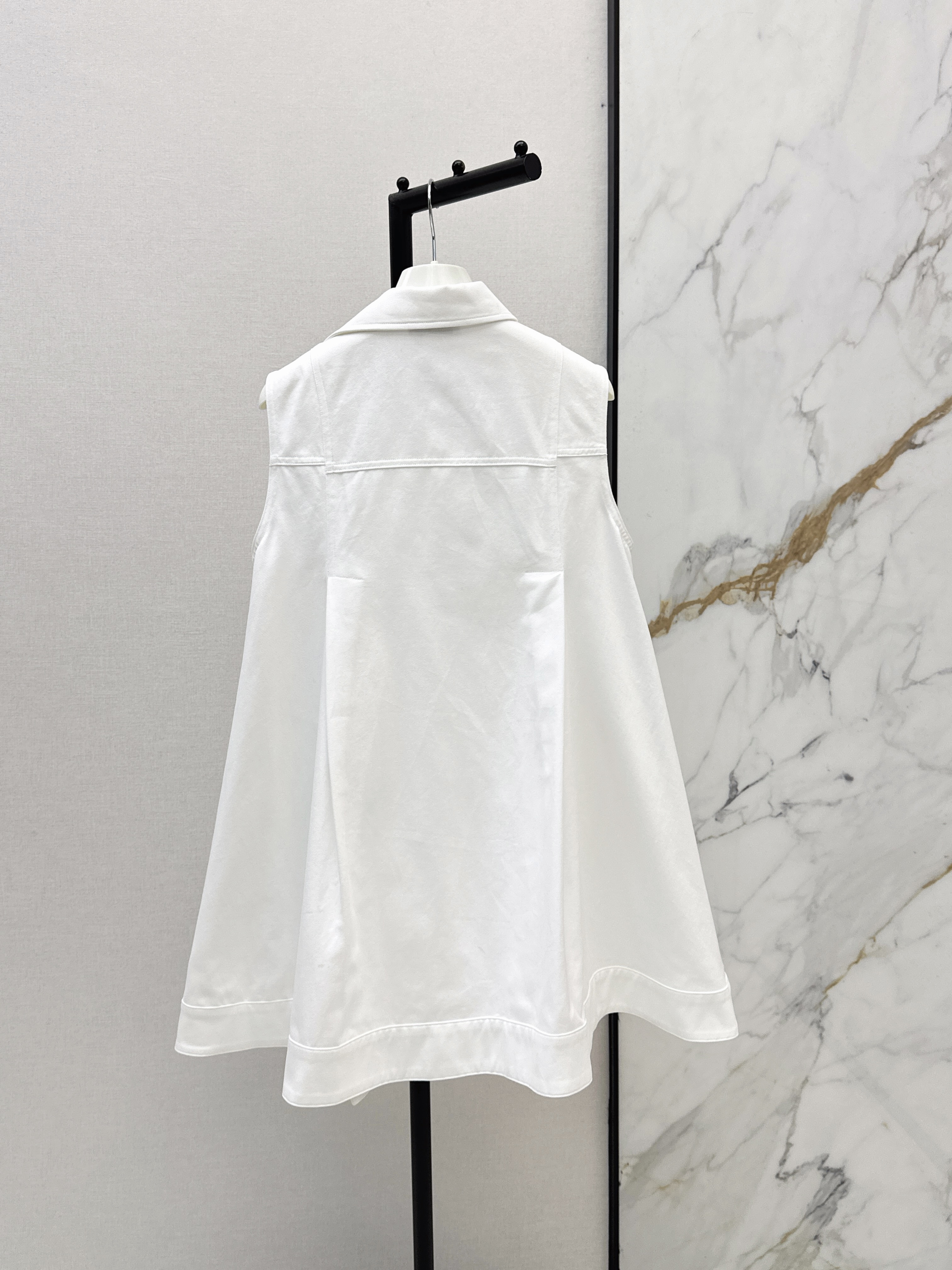 Loe 26ss embroidery dress