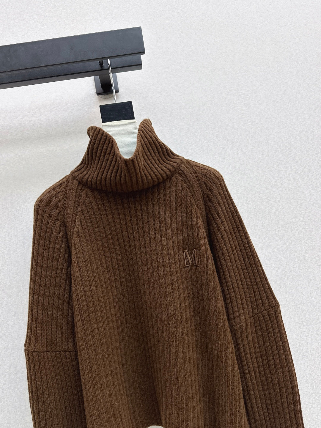 Max 25fw turtleneck sweater