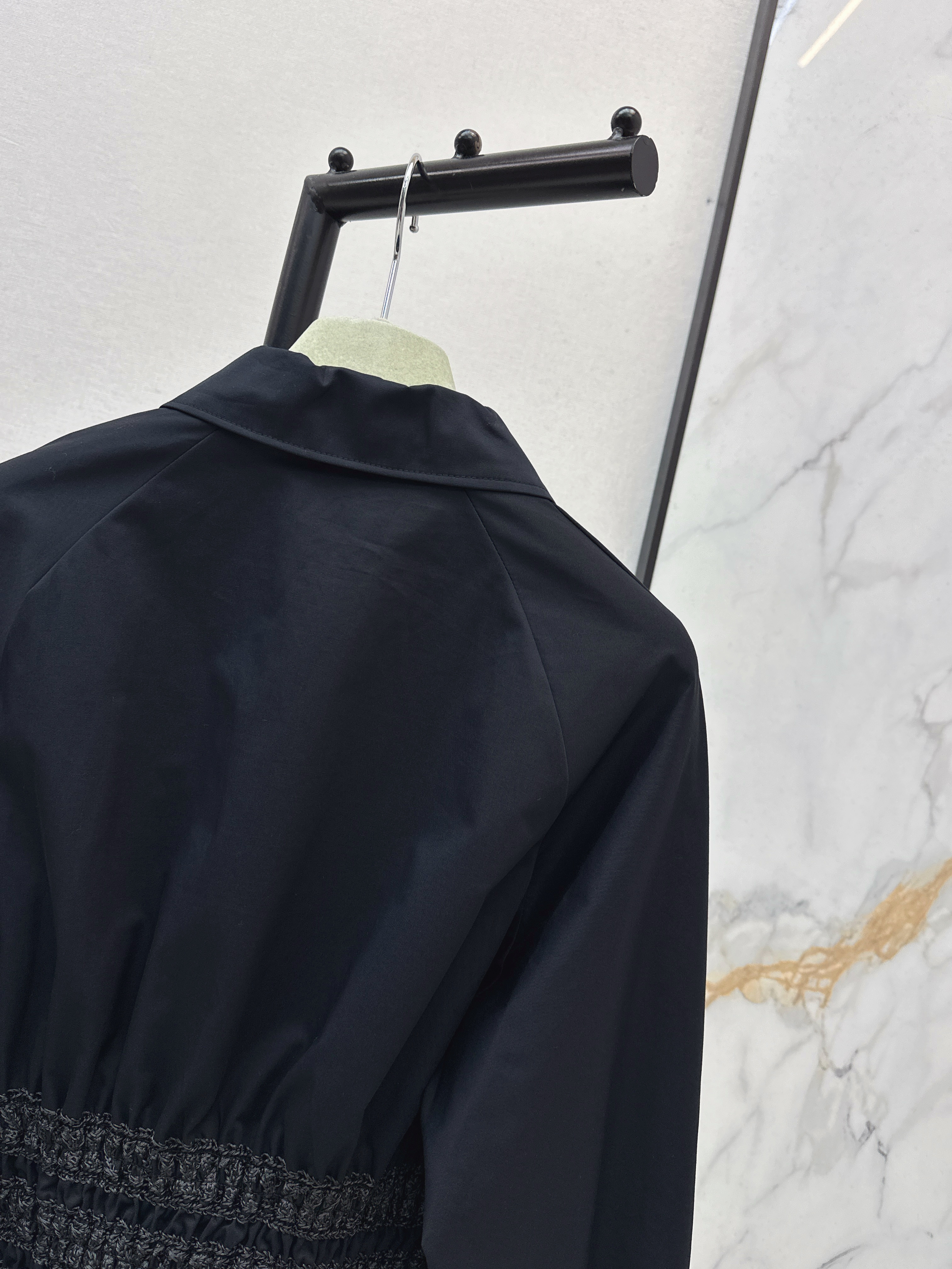 Her 26ss  puff sleeve shirts