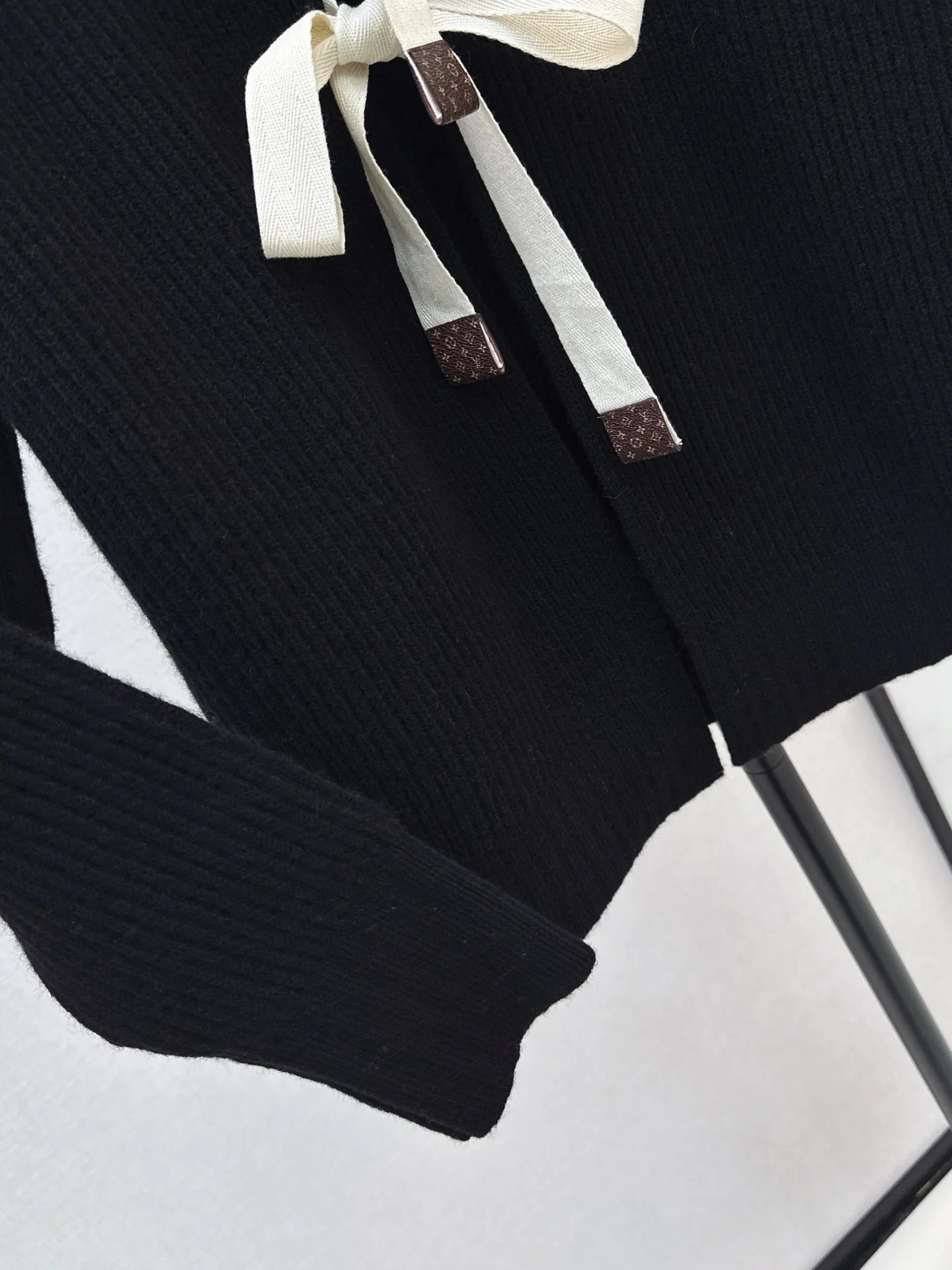 Louis 26ss bow knit cardigan