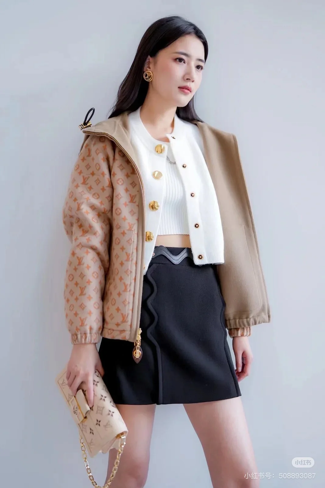 Loui 25fw reversible hooded jacket