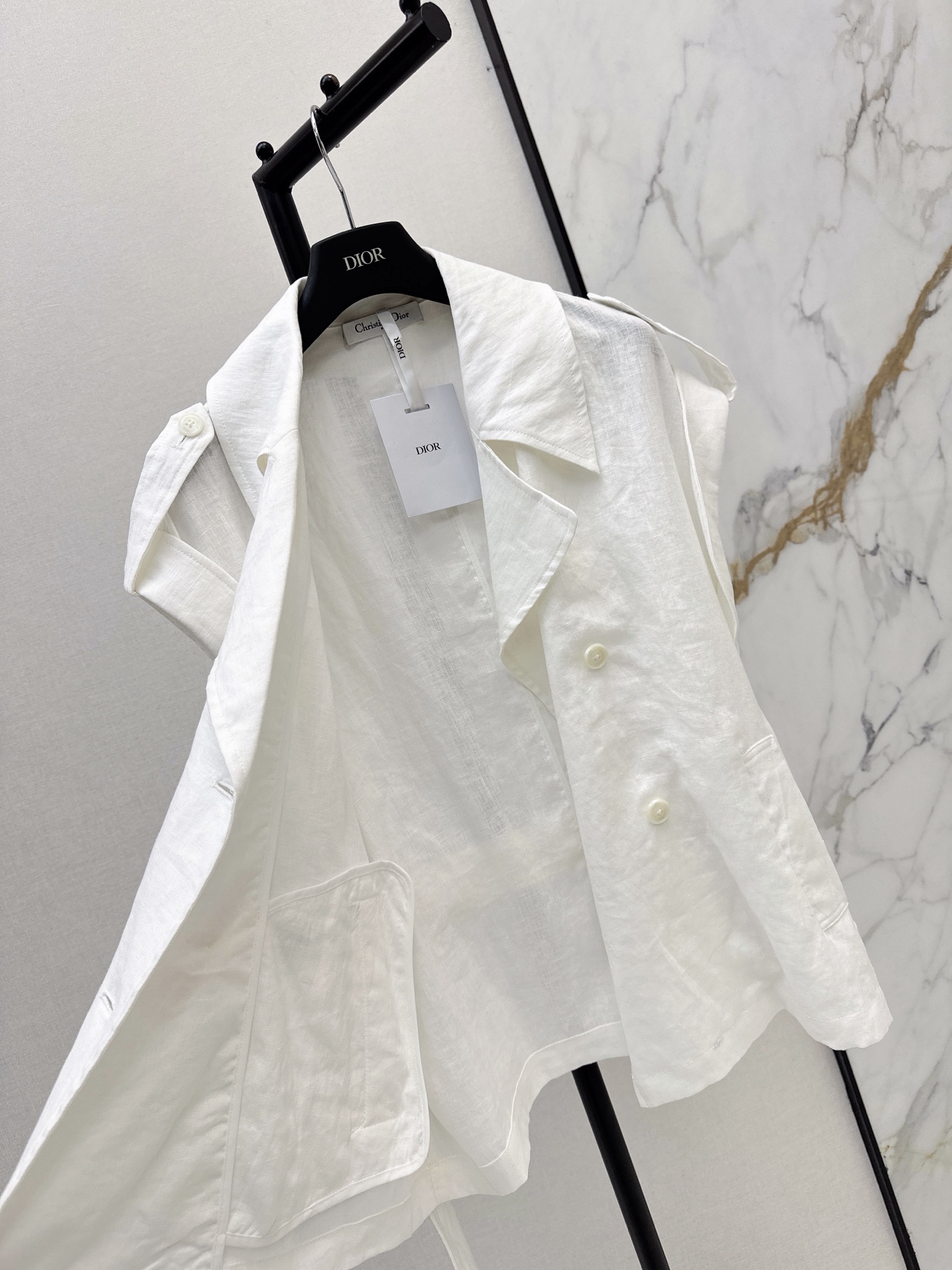 CD 26ss sleeveless belted shirt