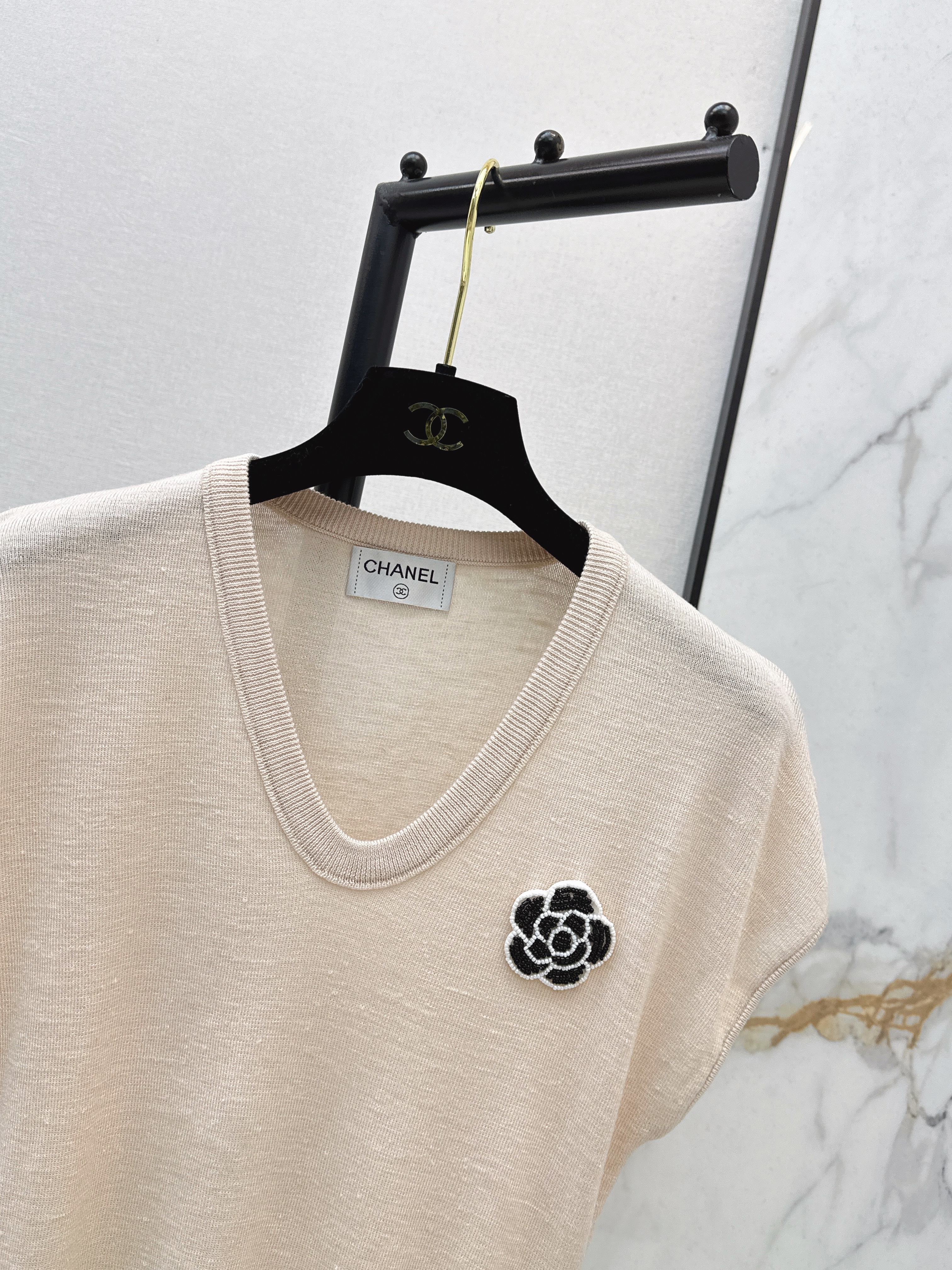 Chan 26ss 3d flower t-shirt