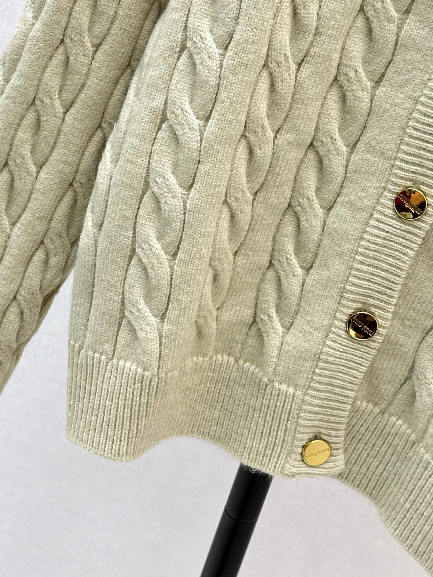 Miu 25fw cable knit cardigan