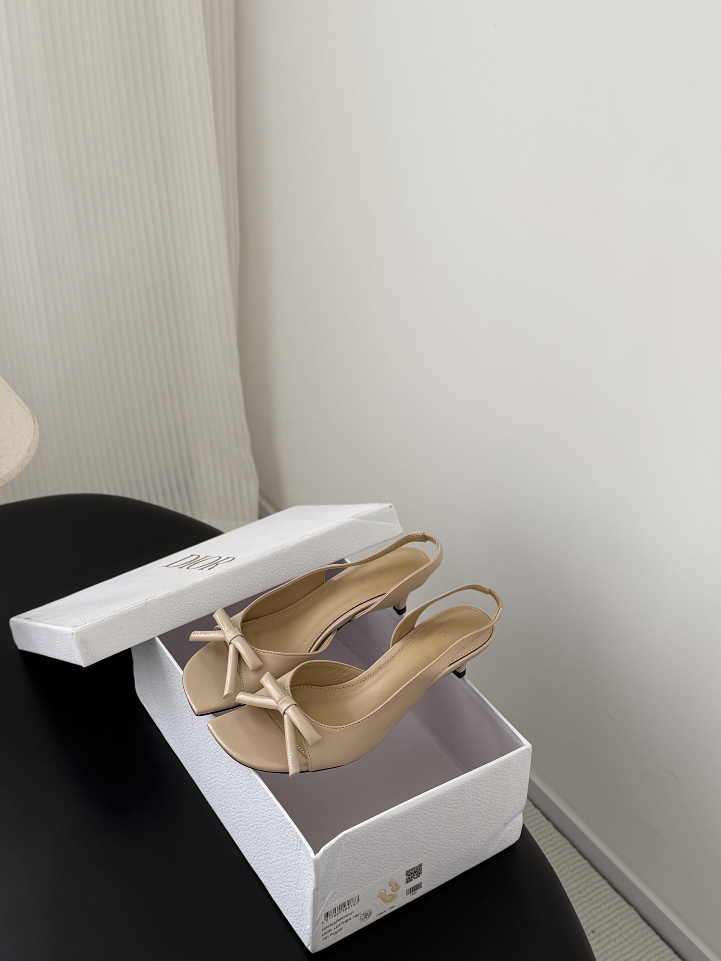 CD 26ss kitten slingback heel