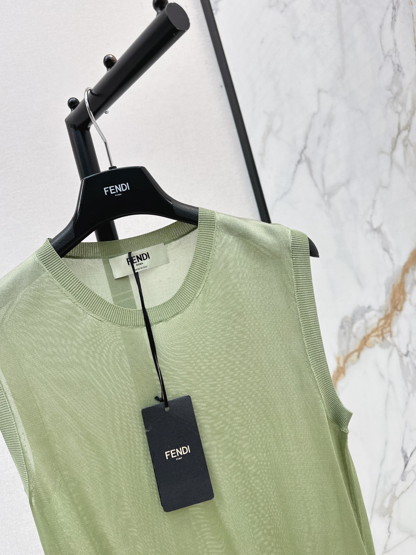 Fen 26ss vest