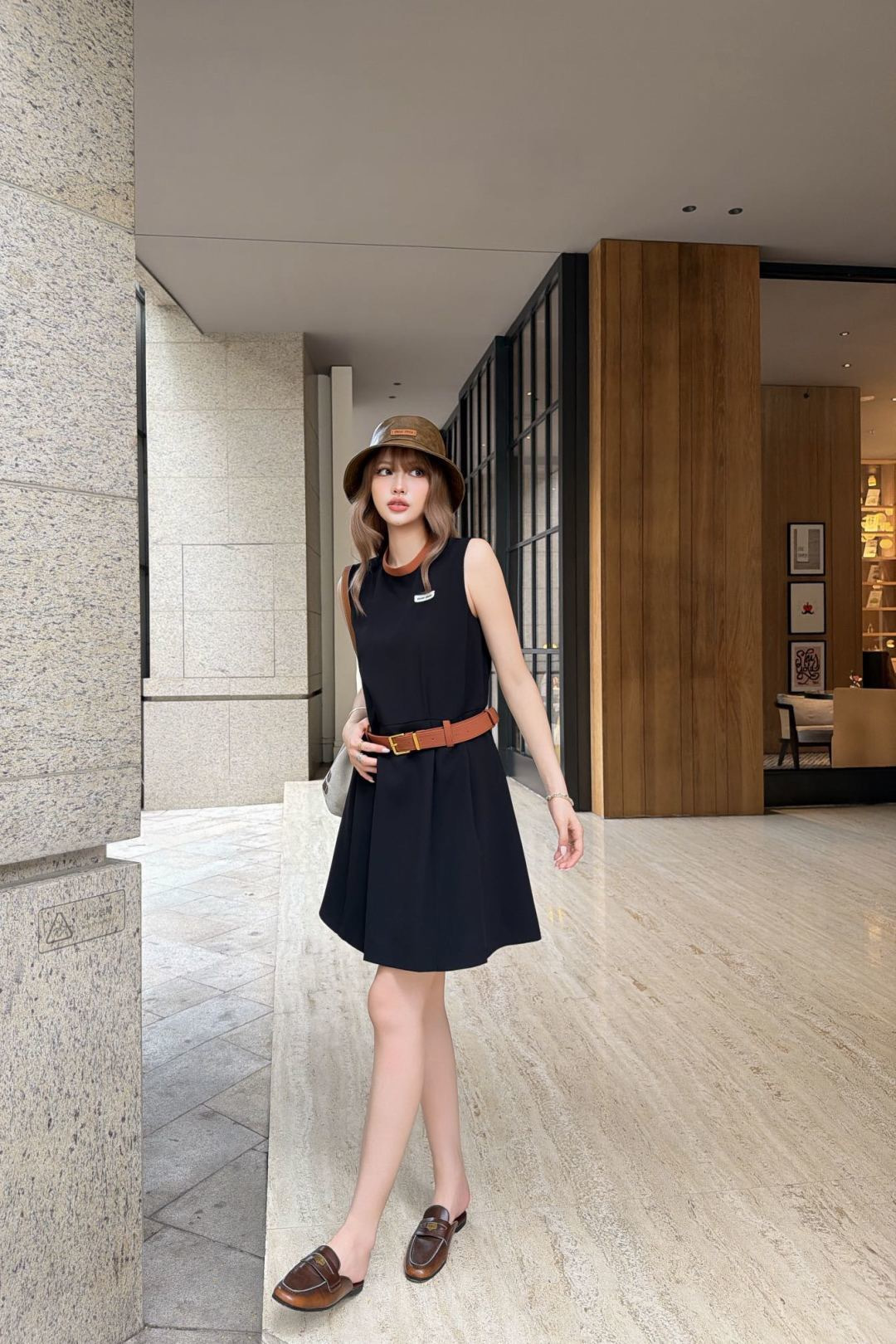 Miu 26ss sleeveless belted dress