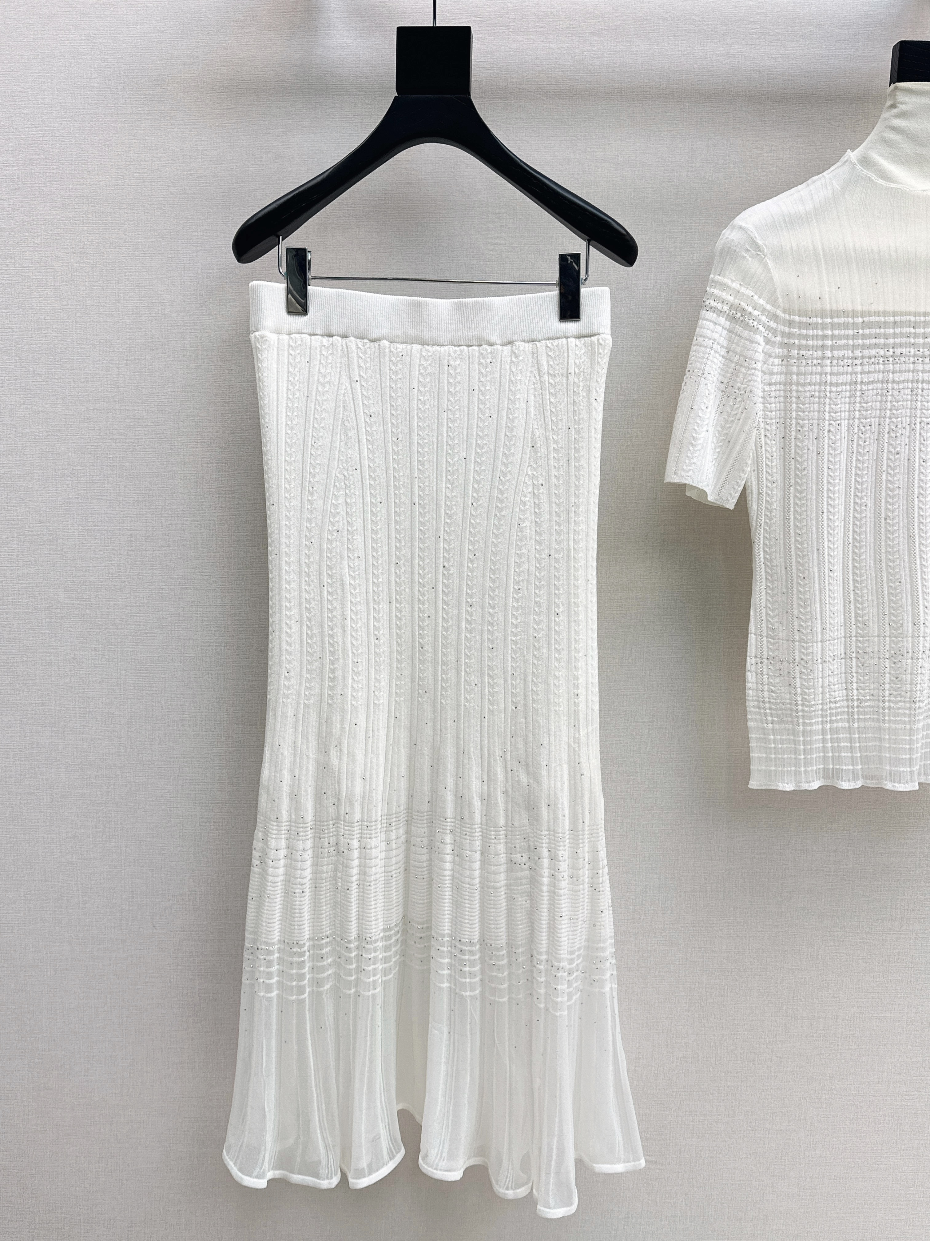 Chan 26ss omber knit top skirt set