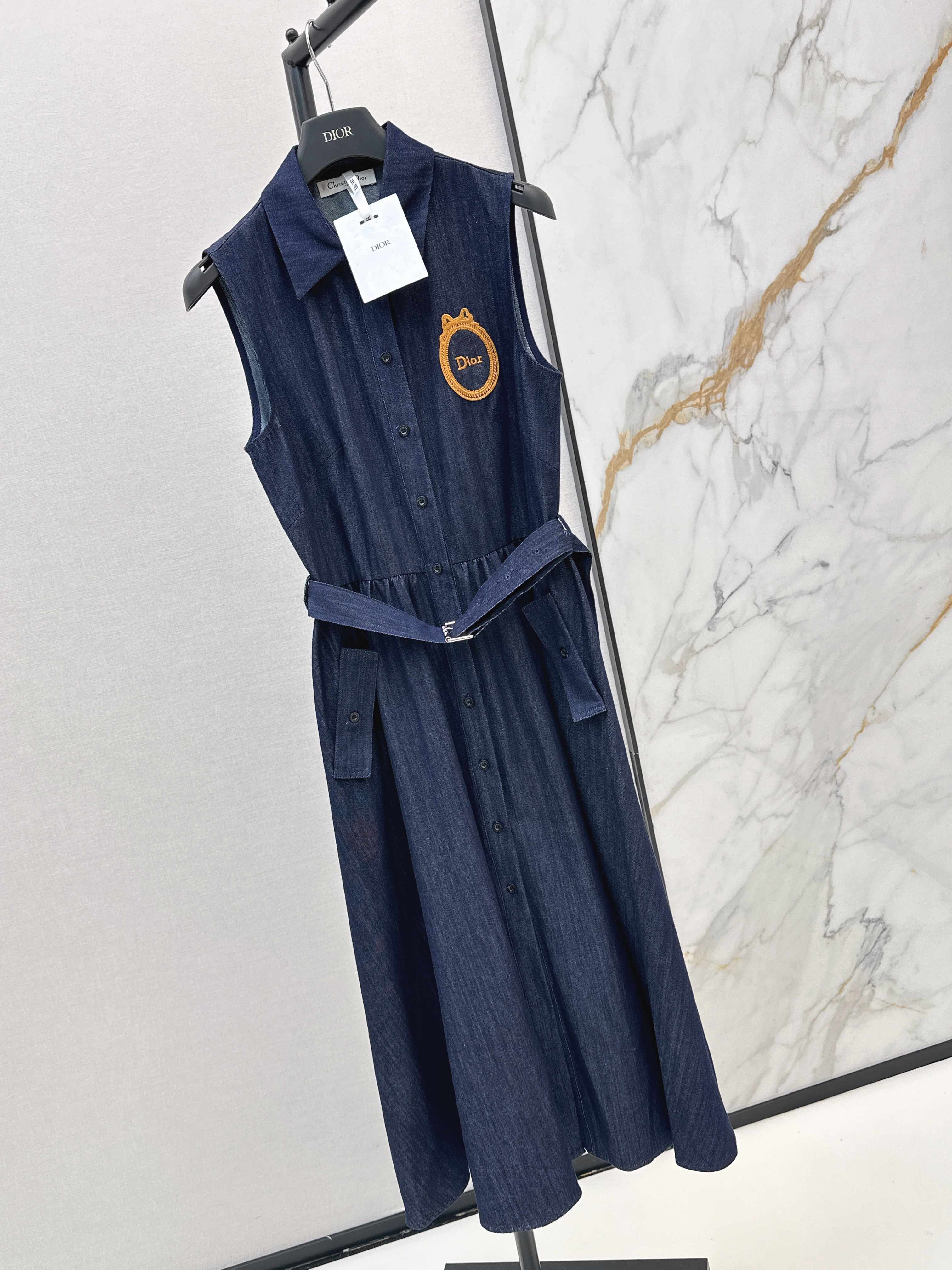 CD 26ss sleeveless denim dress