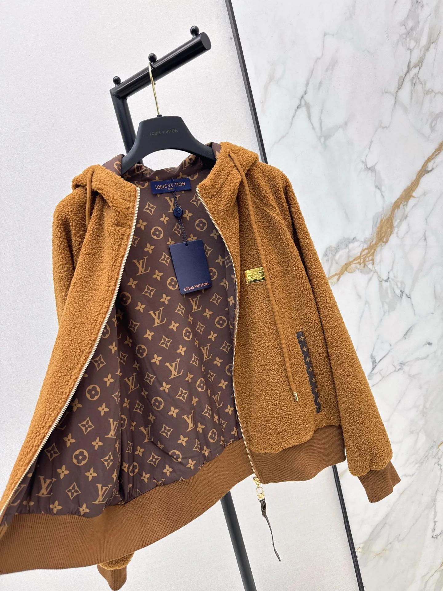 Louis 25fw hooded zipper jacket