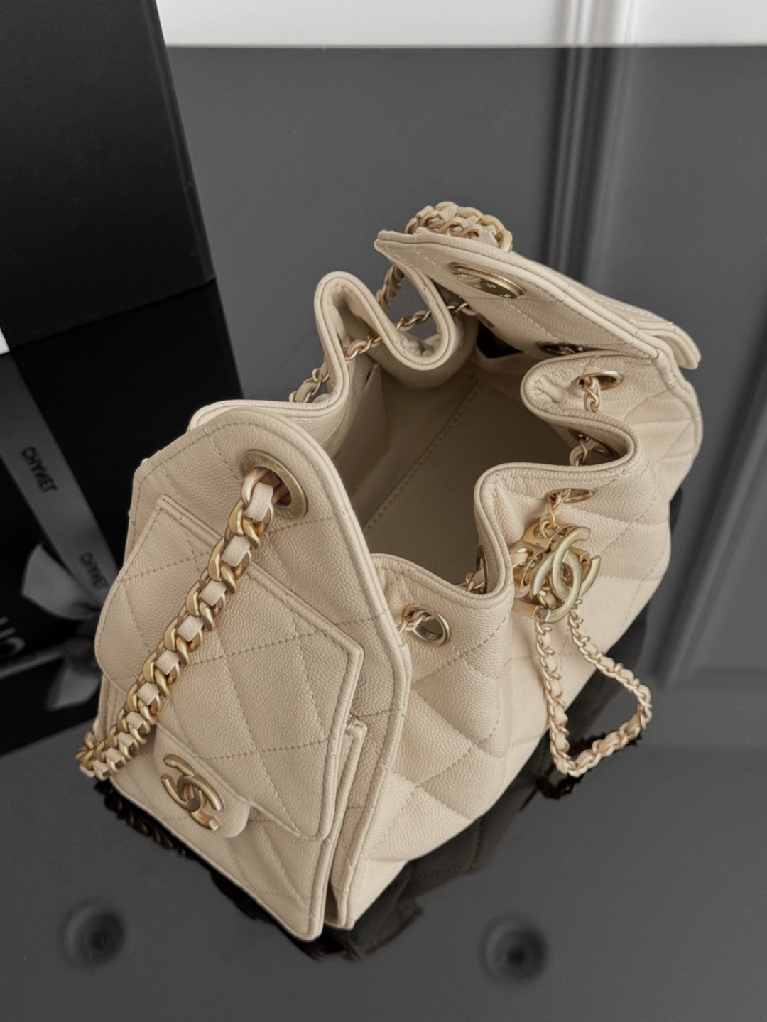 Chan 26S hobo bag