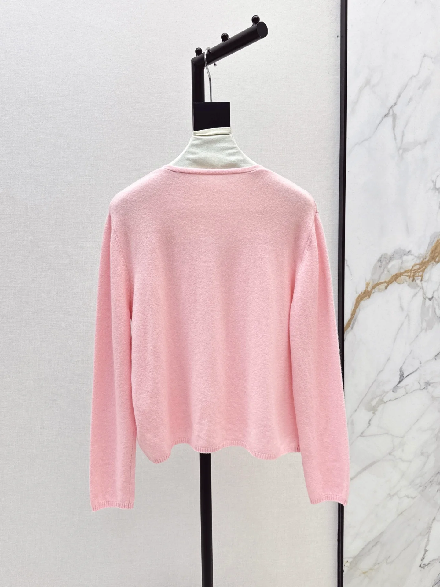 ES 25fw beading sweater