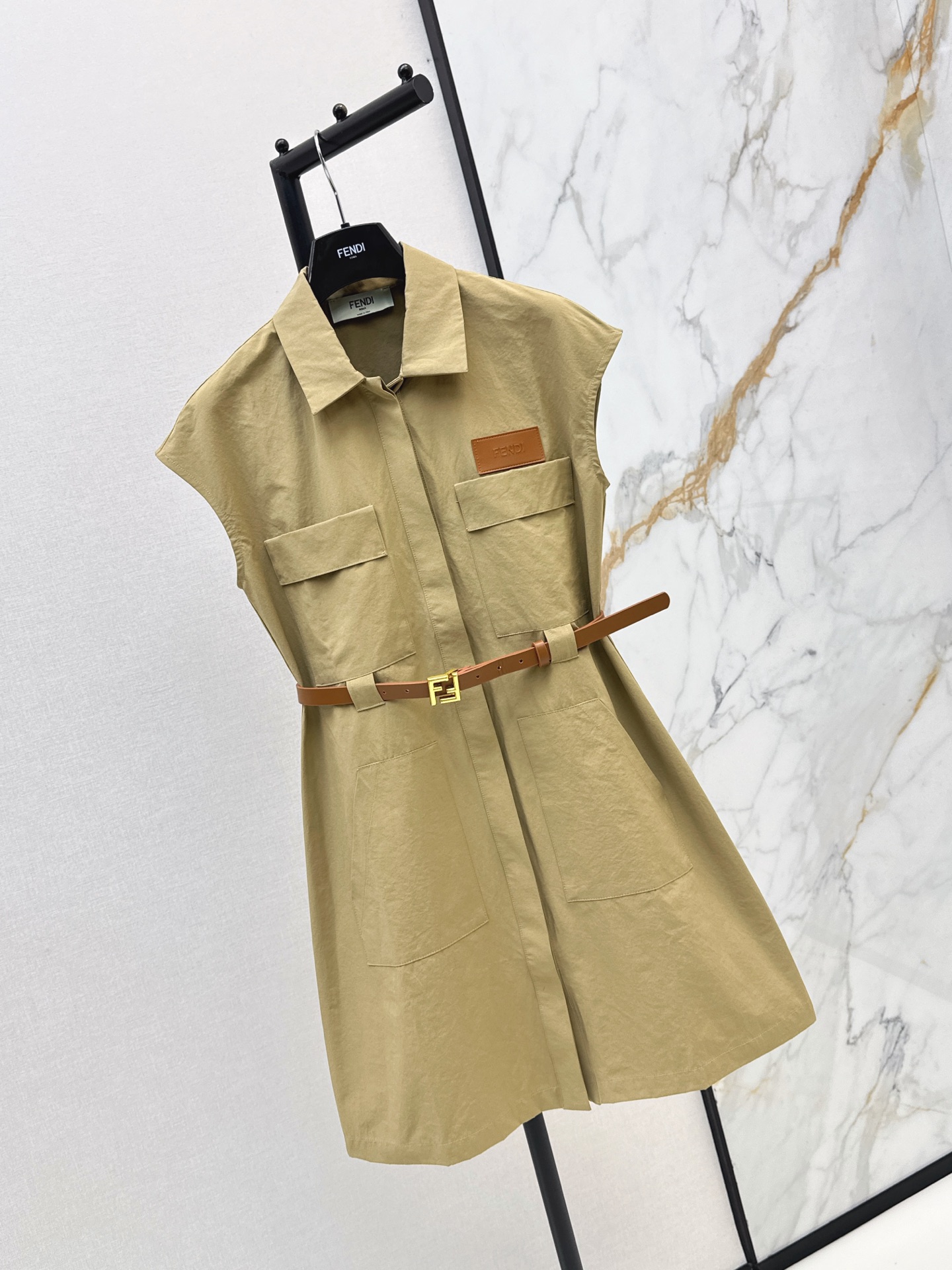 Fen 26ss sleeveless belted dress