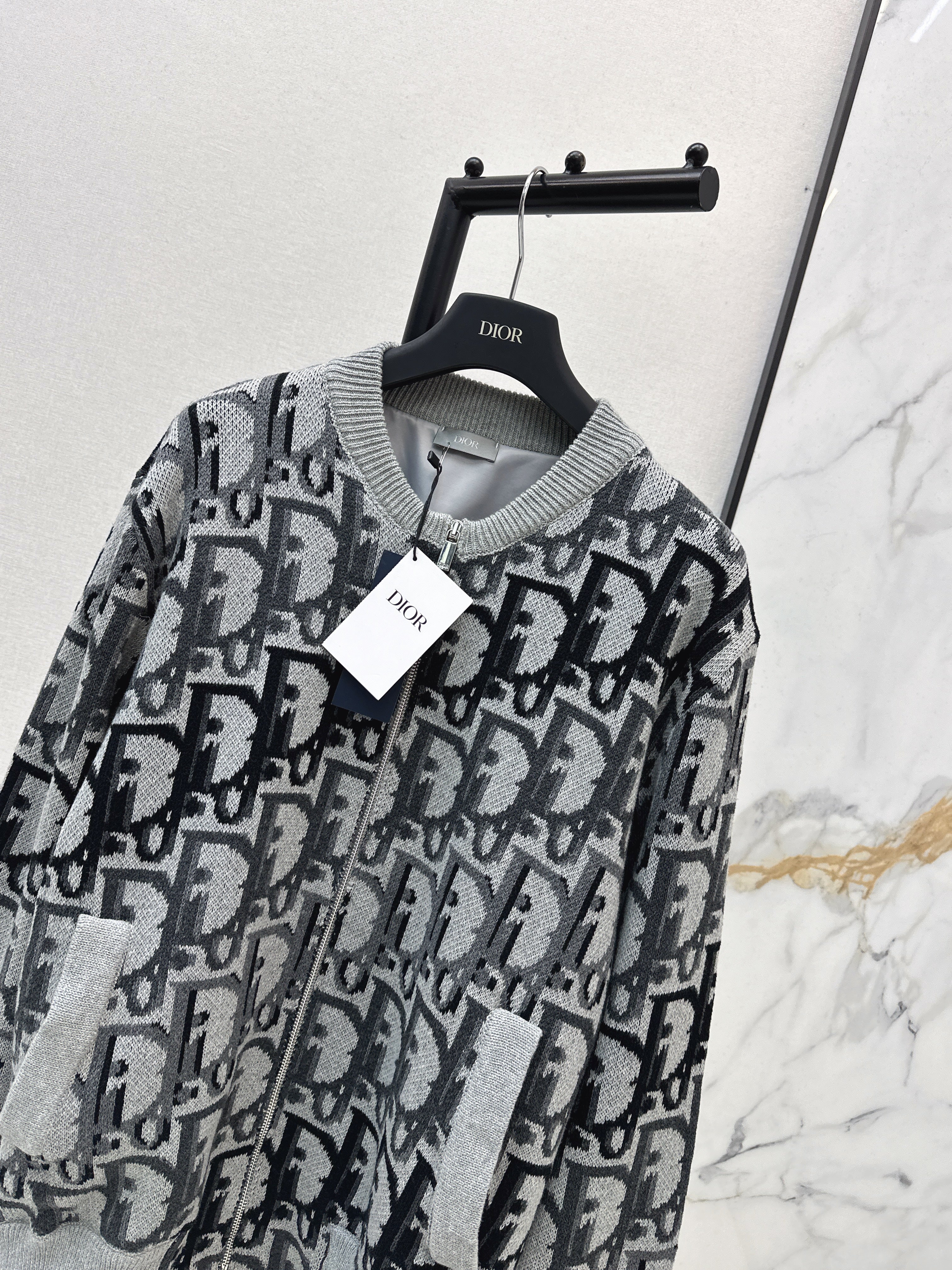 CD 26ss zip-up wool jacket