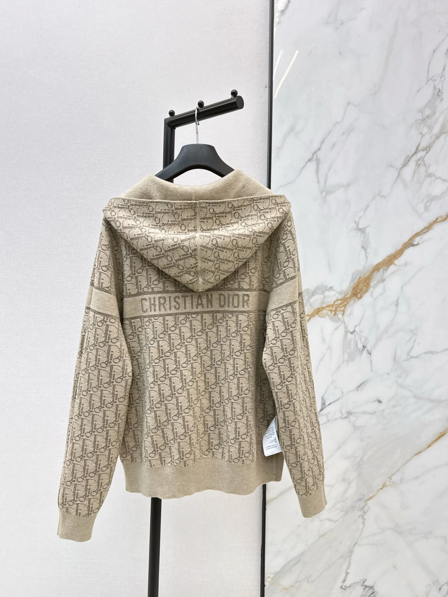 CD 25fw reversible hooded jacket