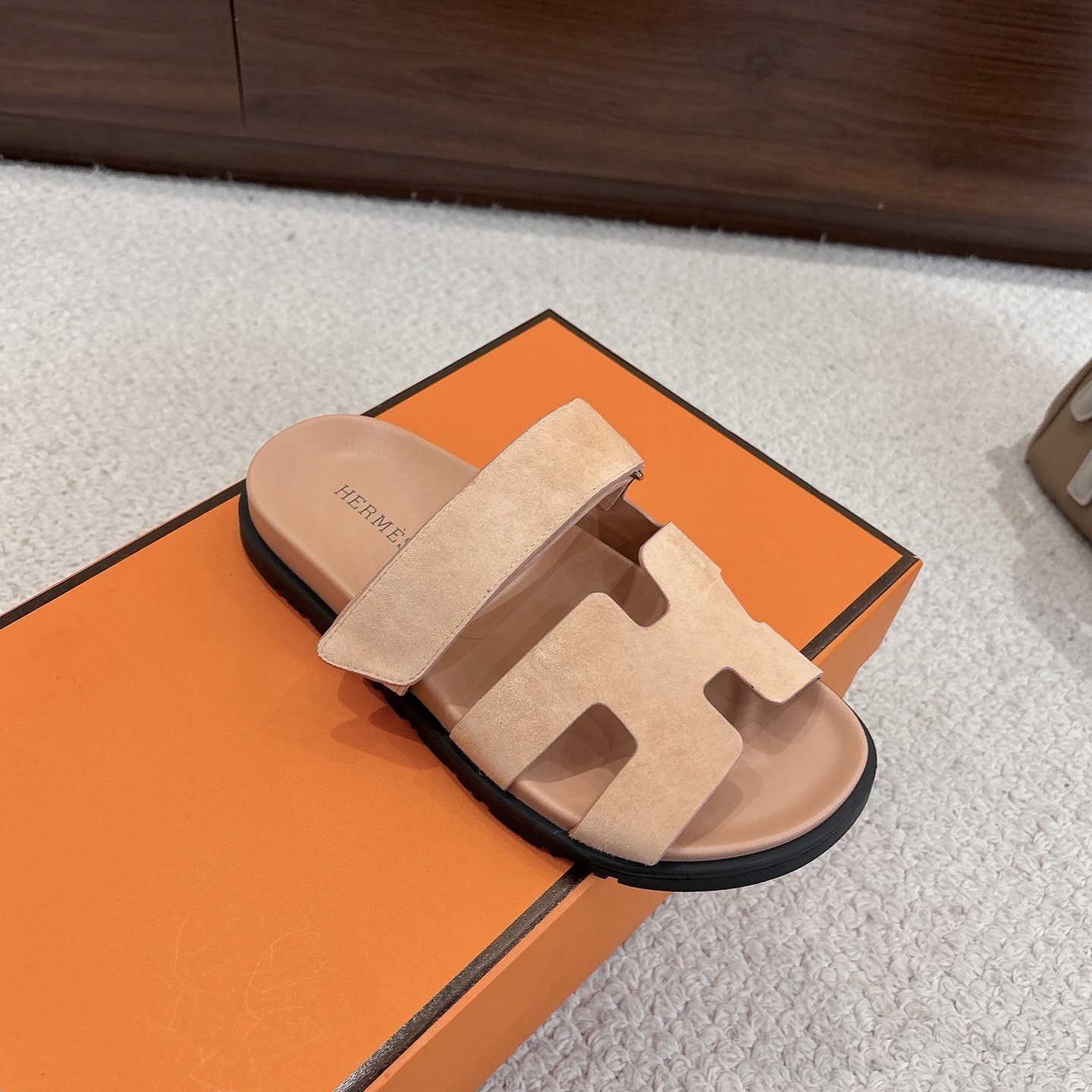 Her 26ss chypre slippers