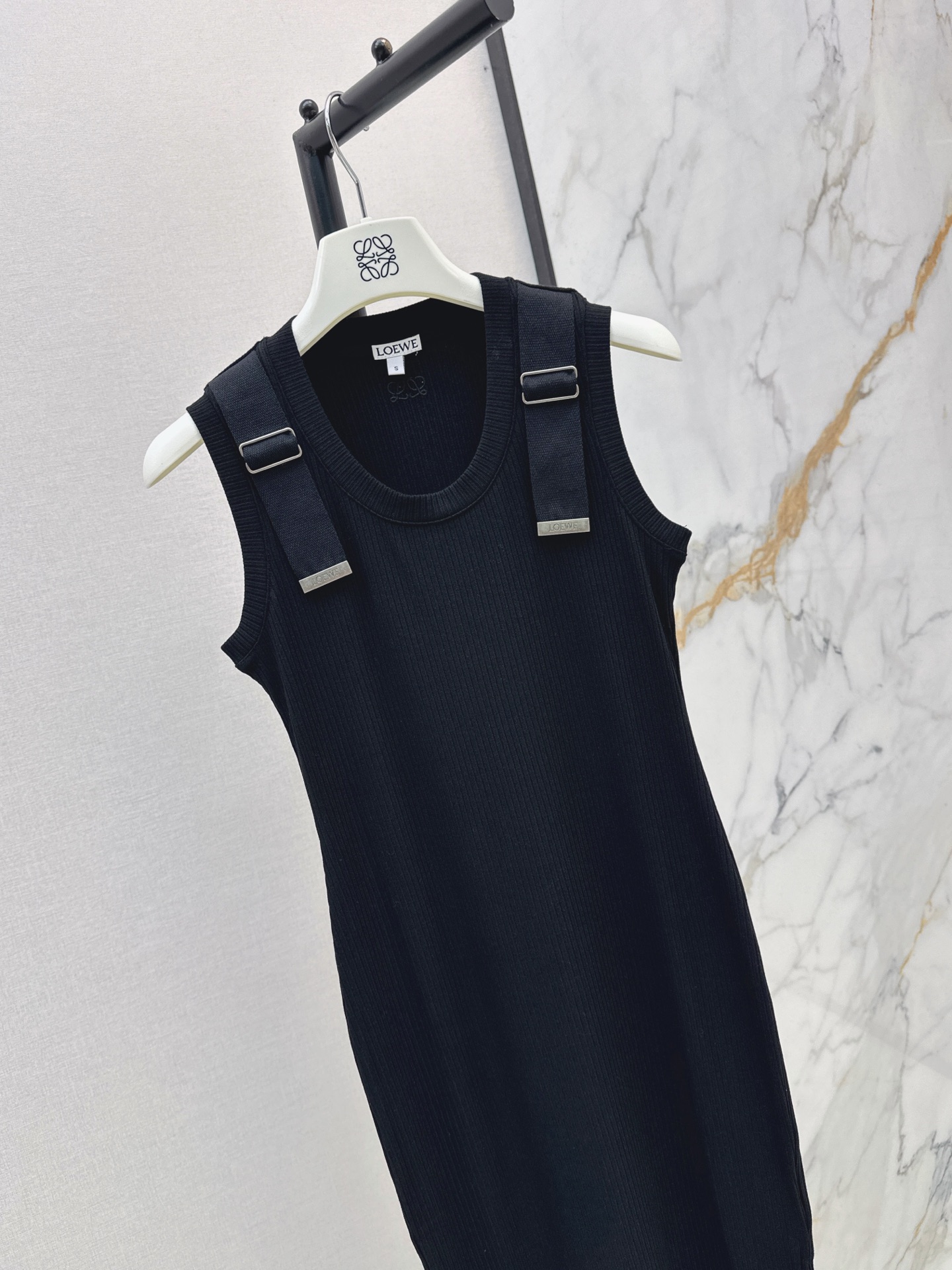 Loe 26ss sleeveless knit dress