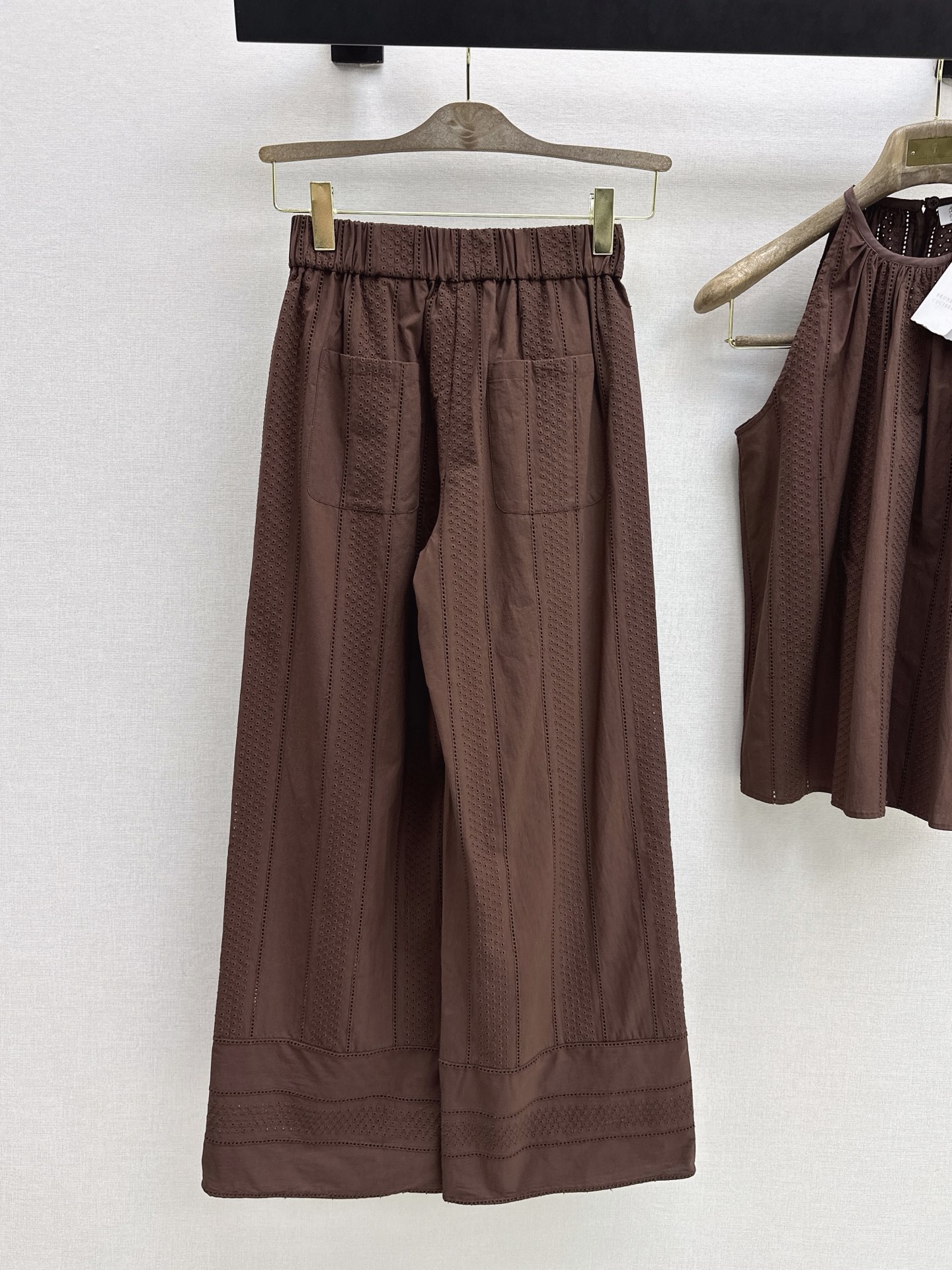 Brun 26ss sleeveless A-line top pants set
