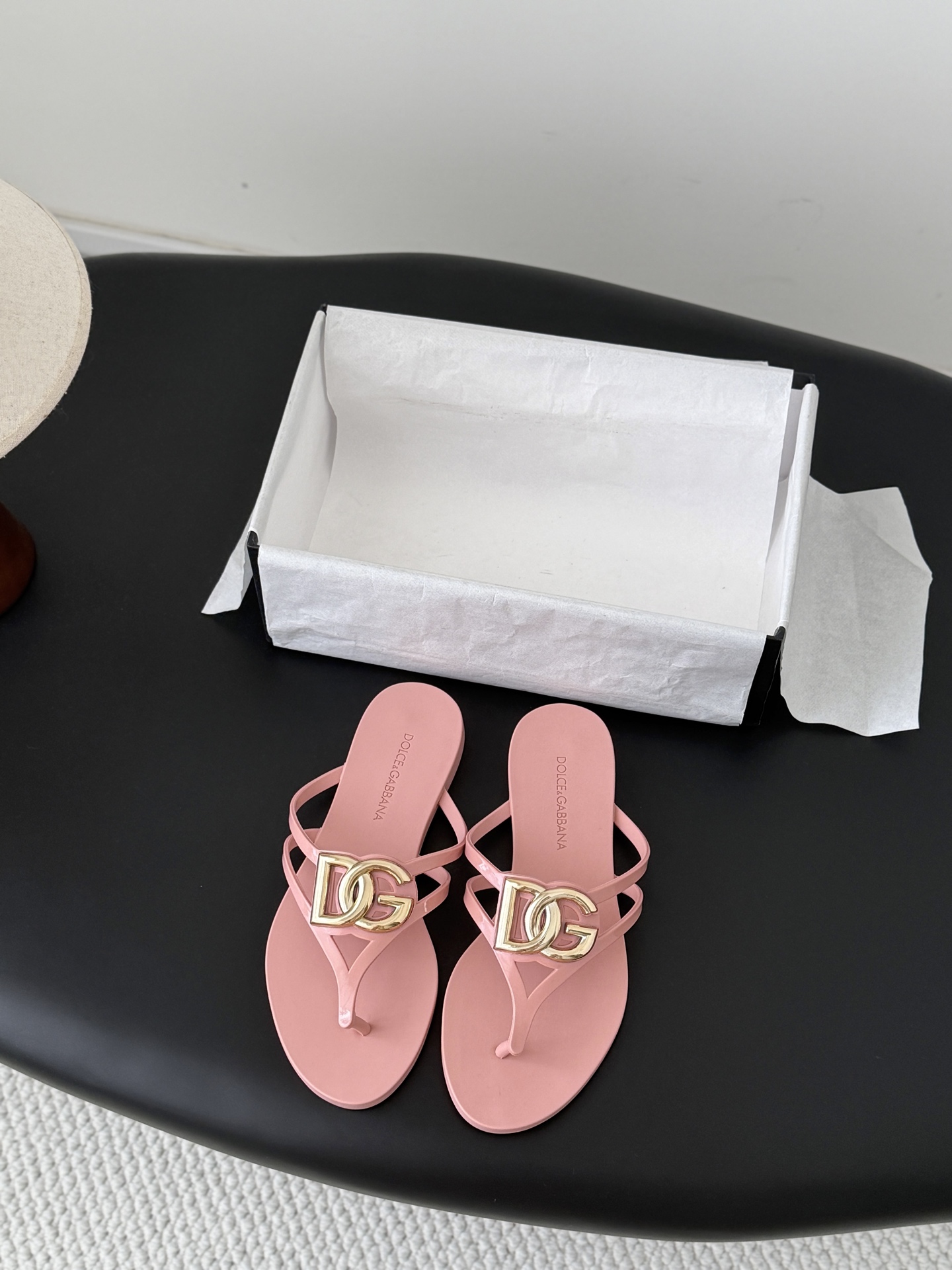 Dolc 26ss flip-flops