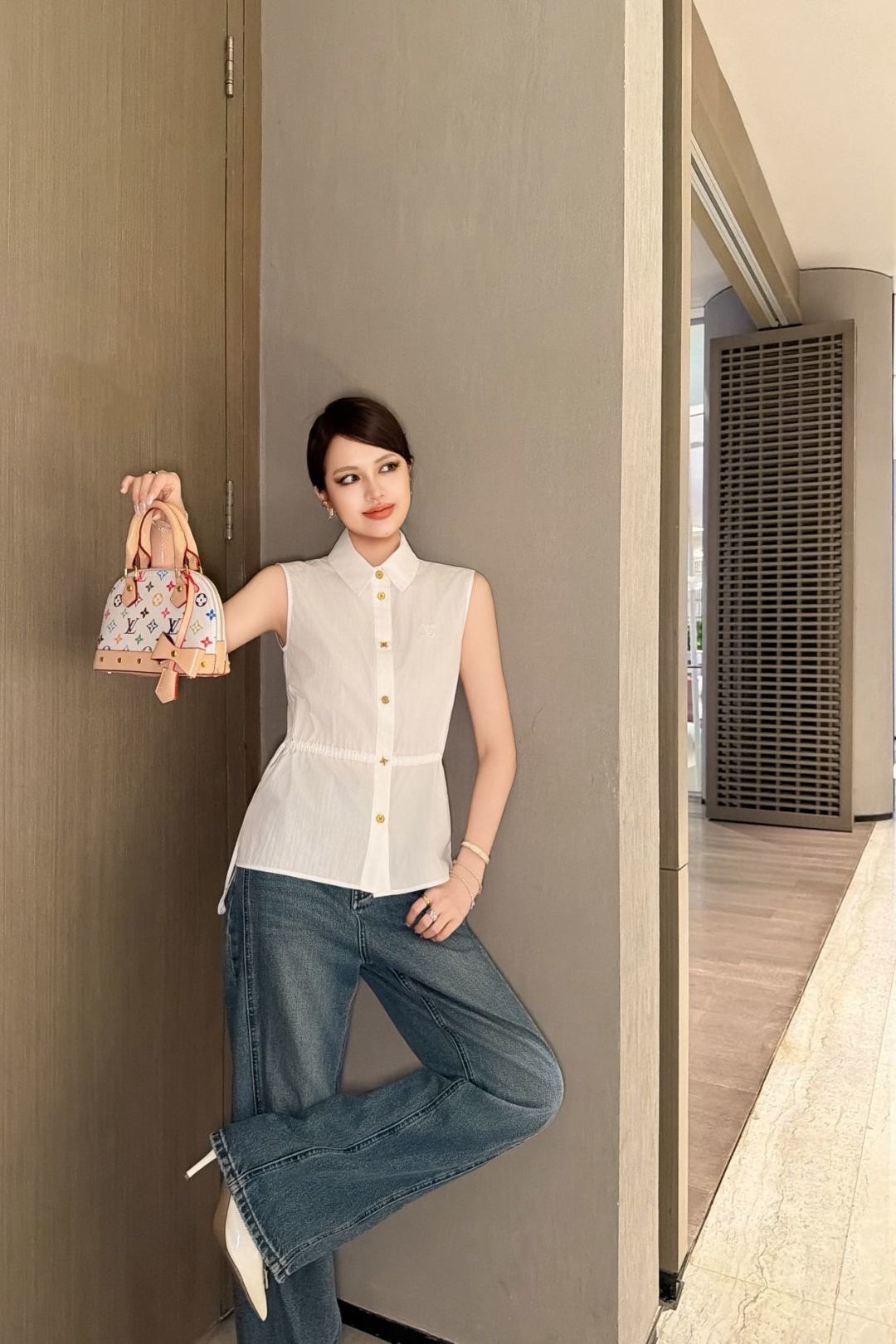 Loui 26ss sleeveless shirt