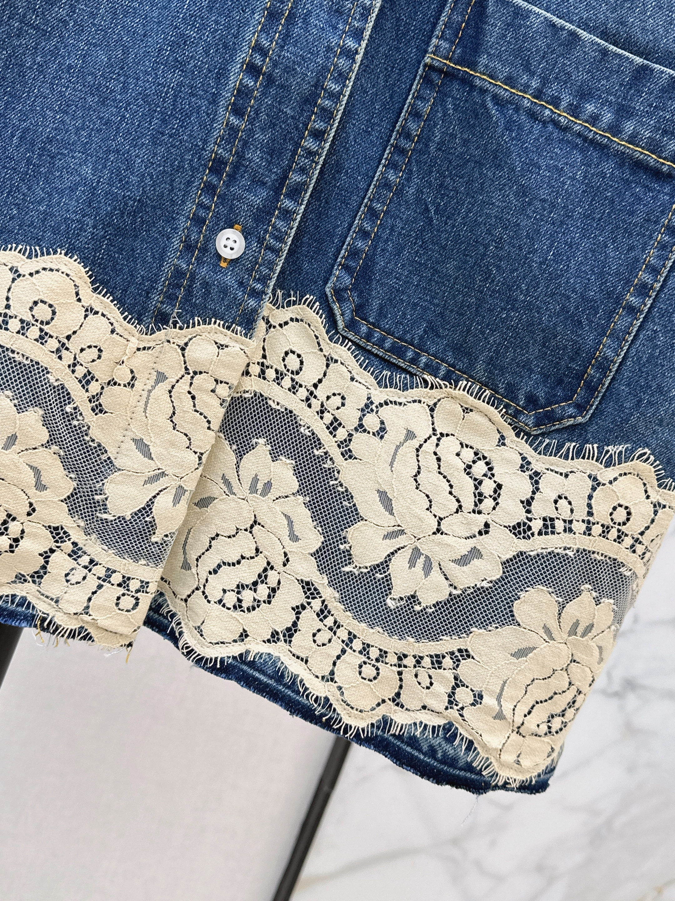 Dolc 26ss lace contract denim shirt