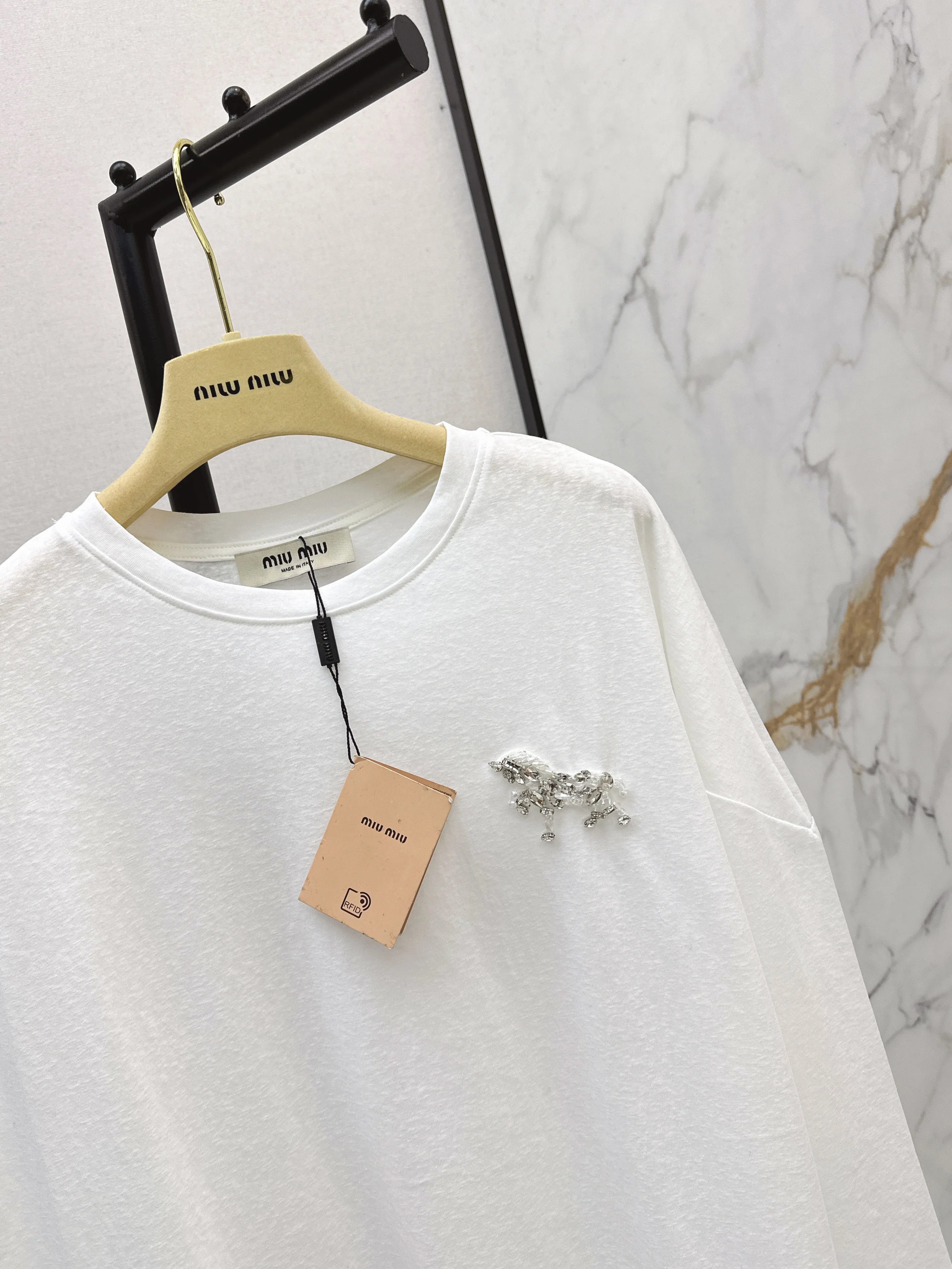 Miu 26ss rhinestone tee