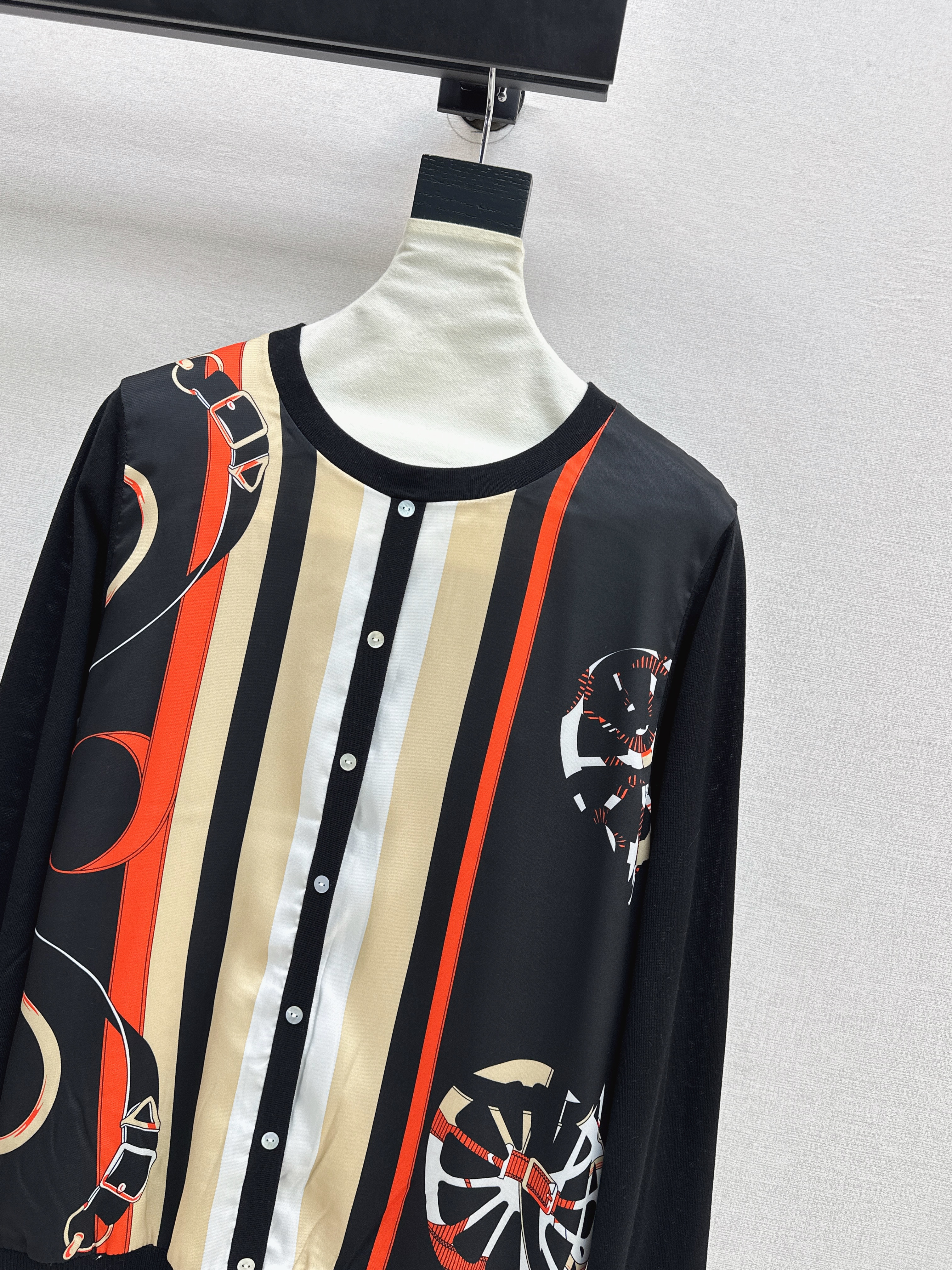 Herm 26ss print knitwear