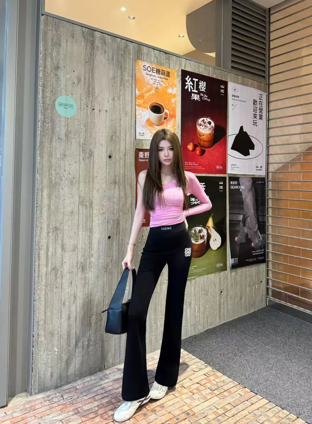 Loe 26ss flared high-waisted stretch legging