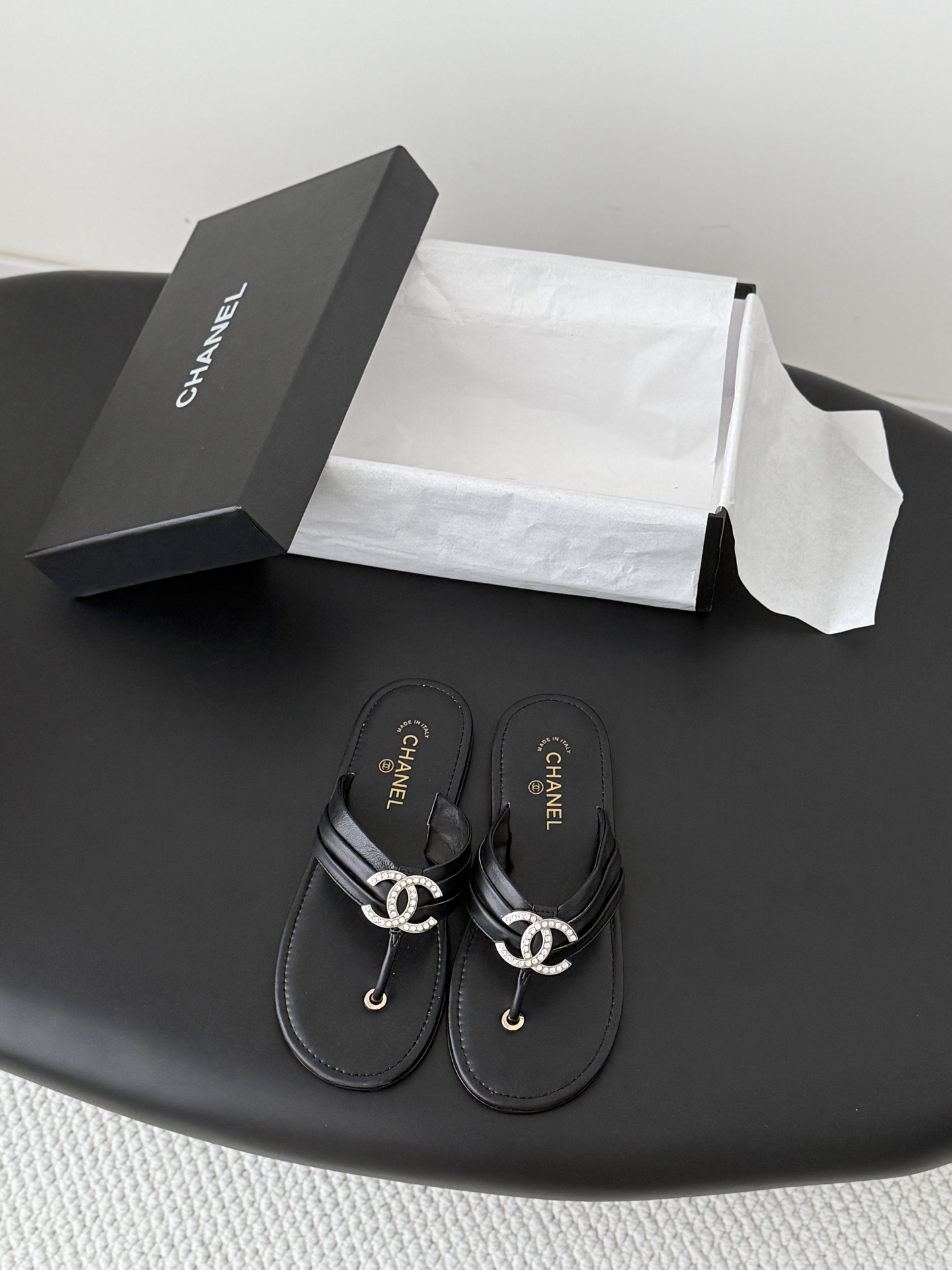 Chan 26K flip-flops