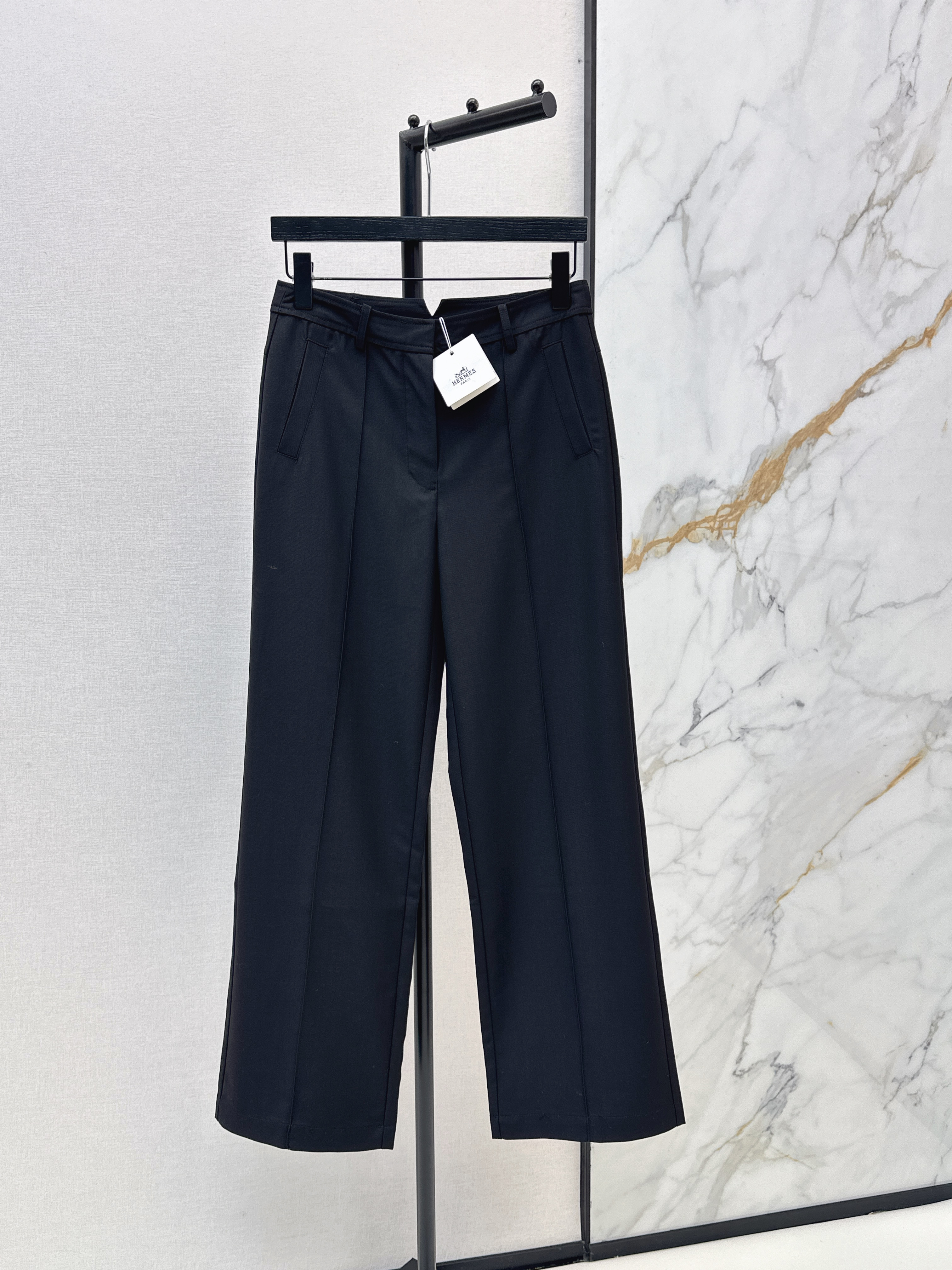 Her 26ss suit pants