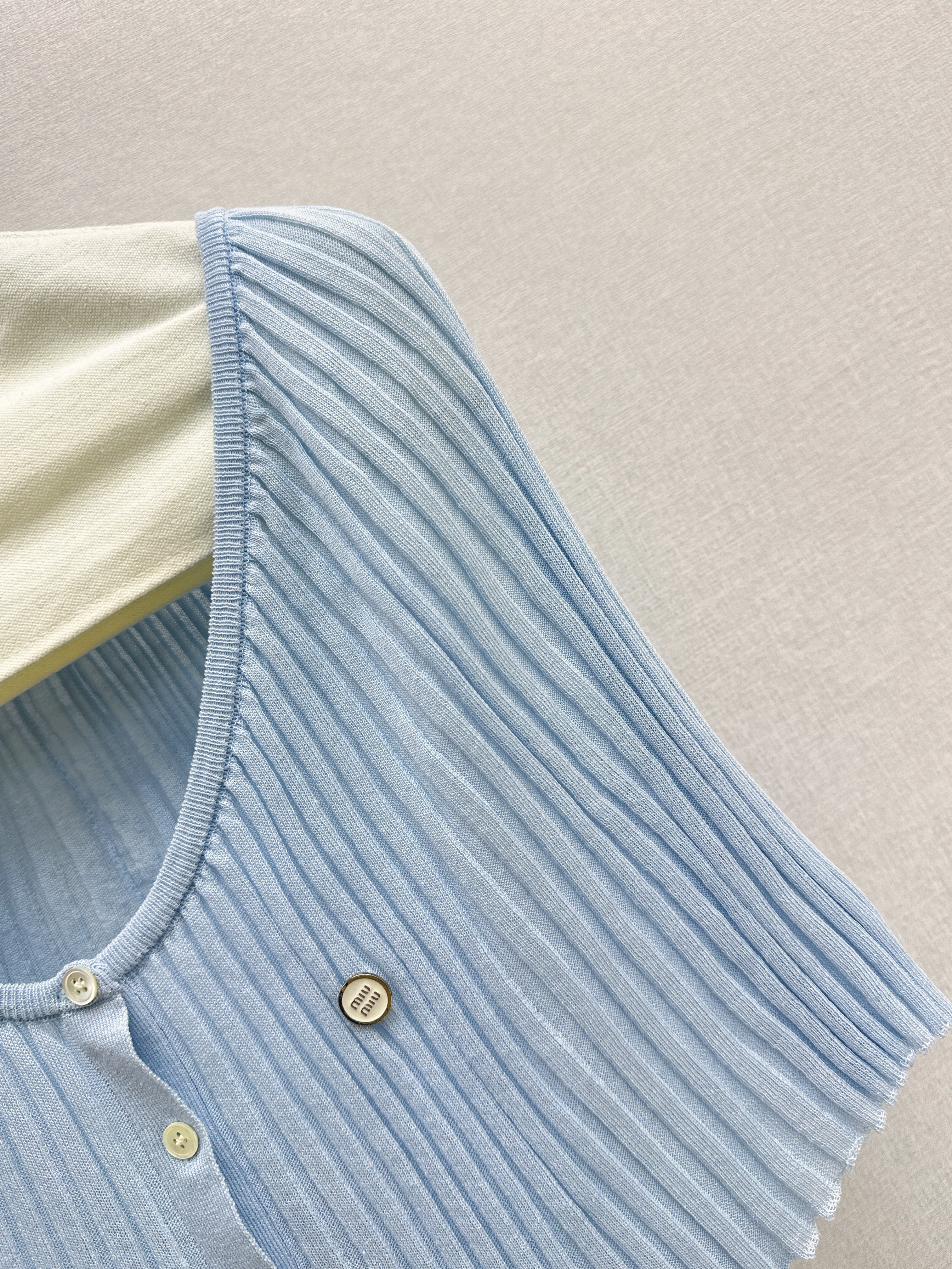 Miu 26SS Knit Cardigan Top