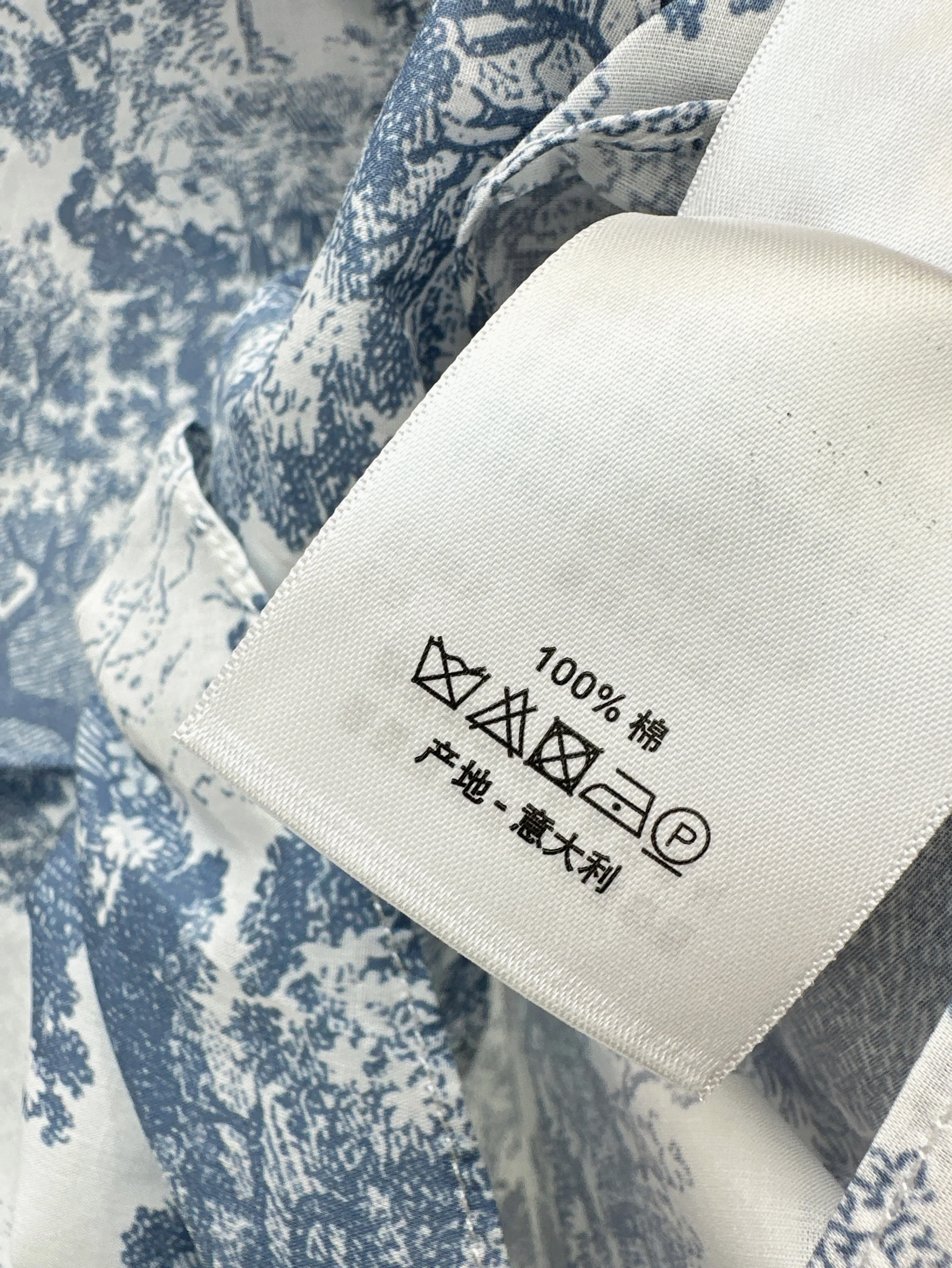 CD 26ss cropped tie-front shirt