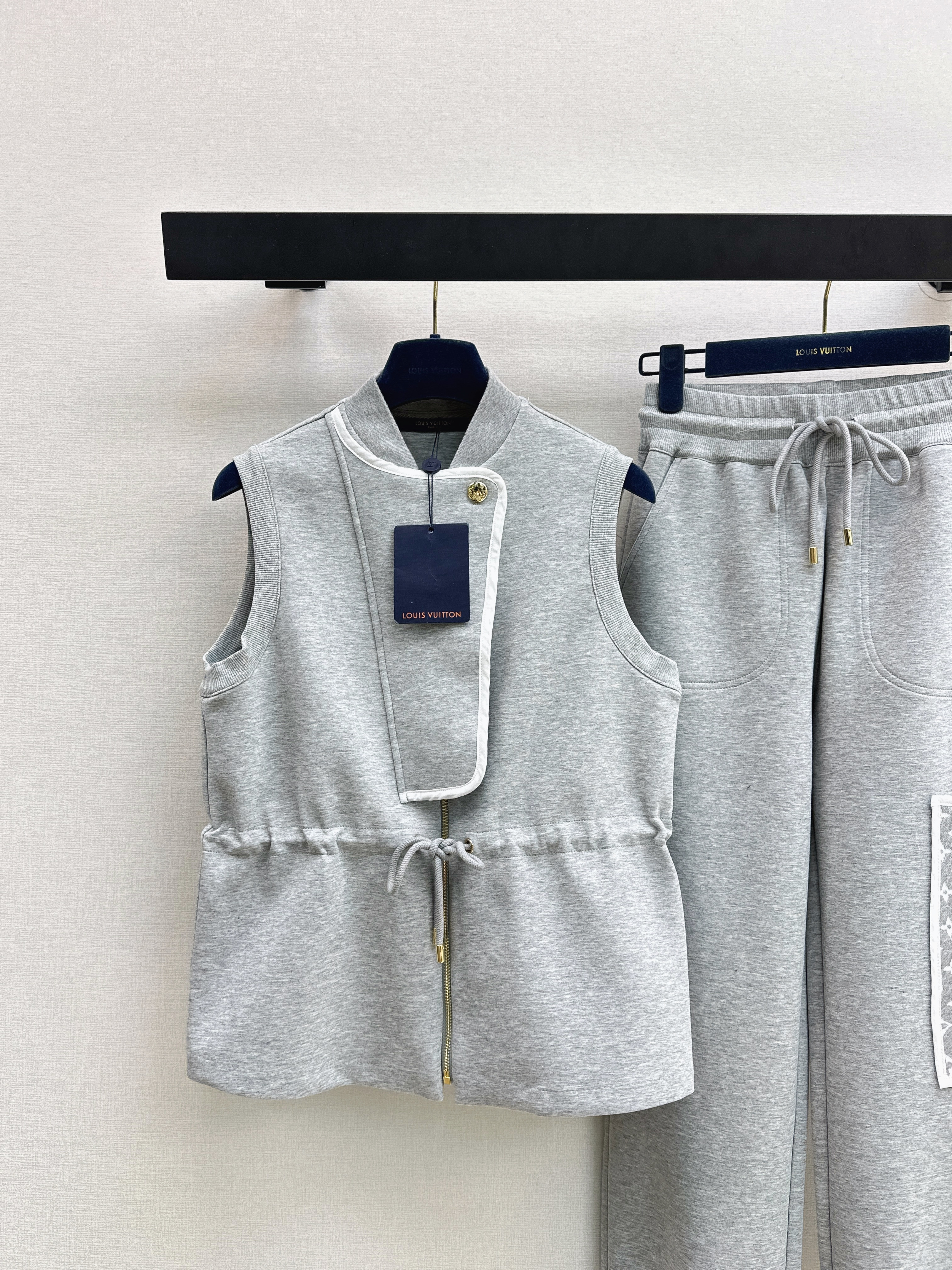 Loui 26ss vest jogger pant set