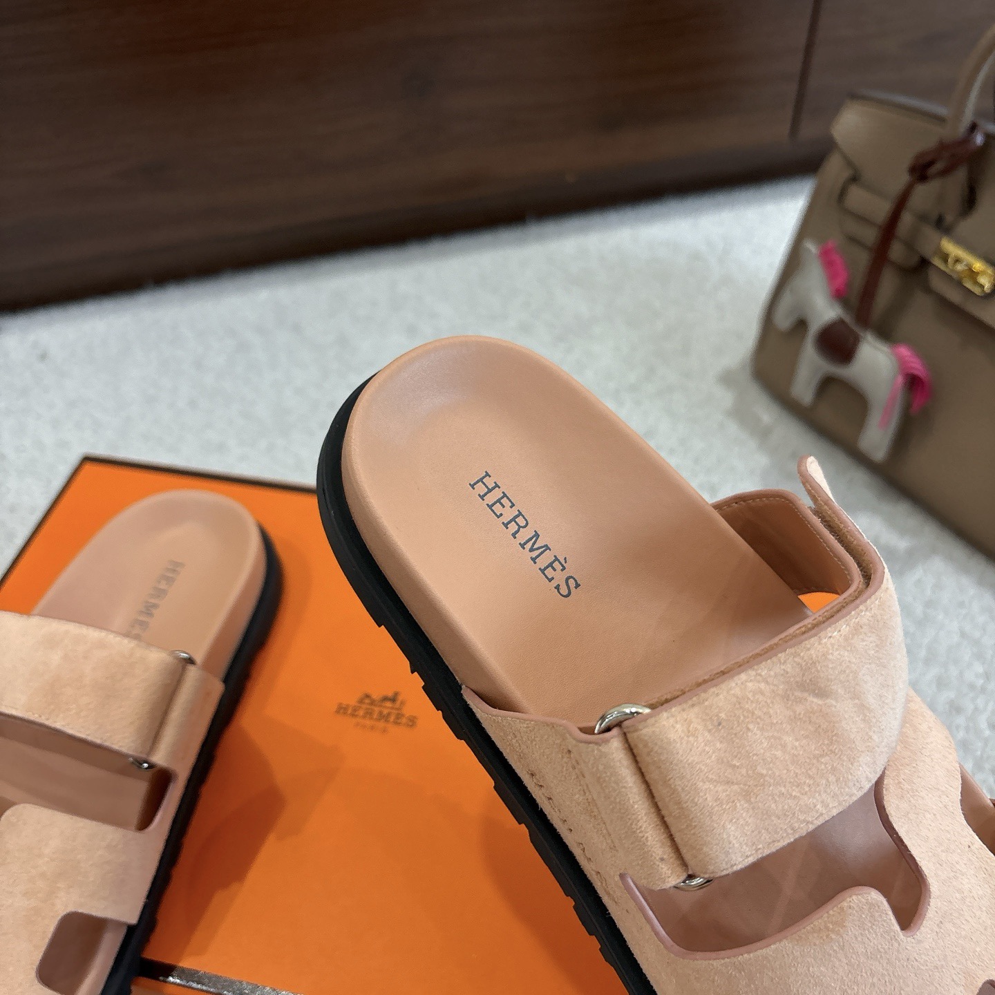 Her 26ss chypre slippers