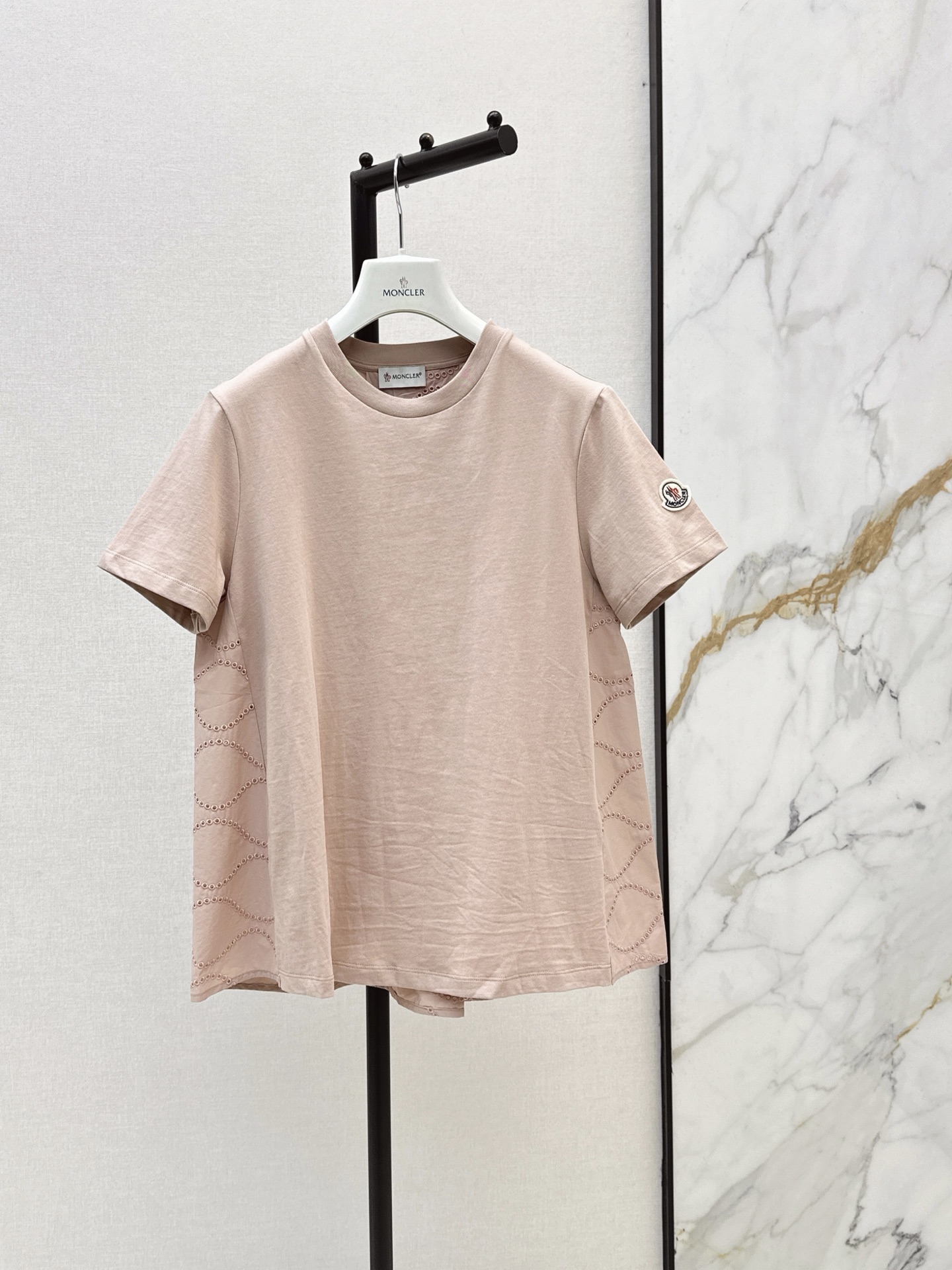 Monc 26ss embroidert t-shirt